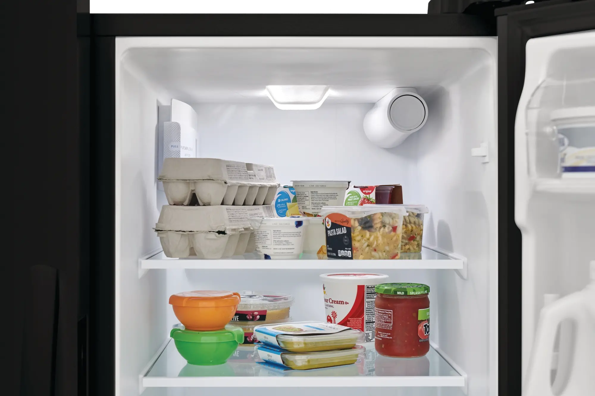 FRSS2623AB Frigidaire 25.6 cu ft Side by Side Refrigerator - Black-6