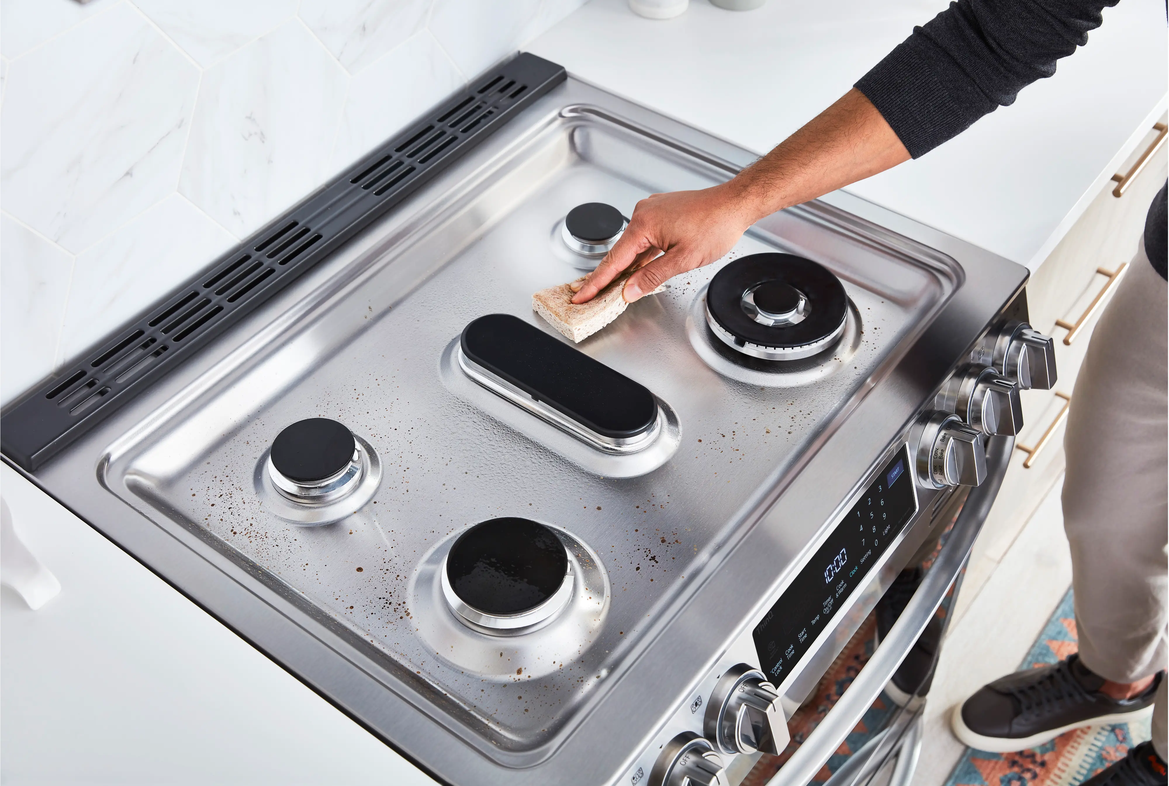 LSGL6337F LG 6.3 cu ft Gas Range with InstaView - Stainless Steel-8