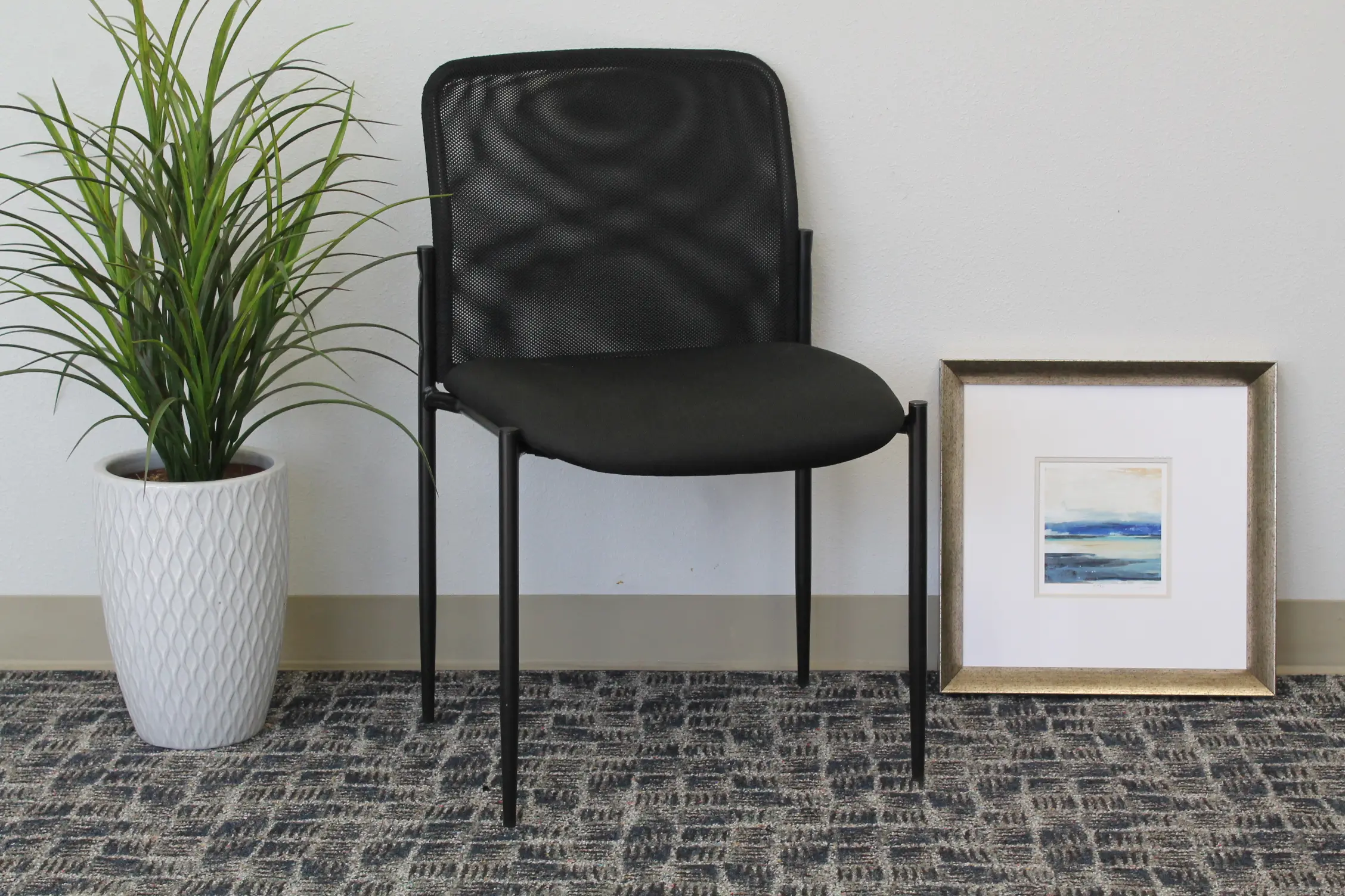 Boss Black Mesh Guest Office Chair-2