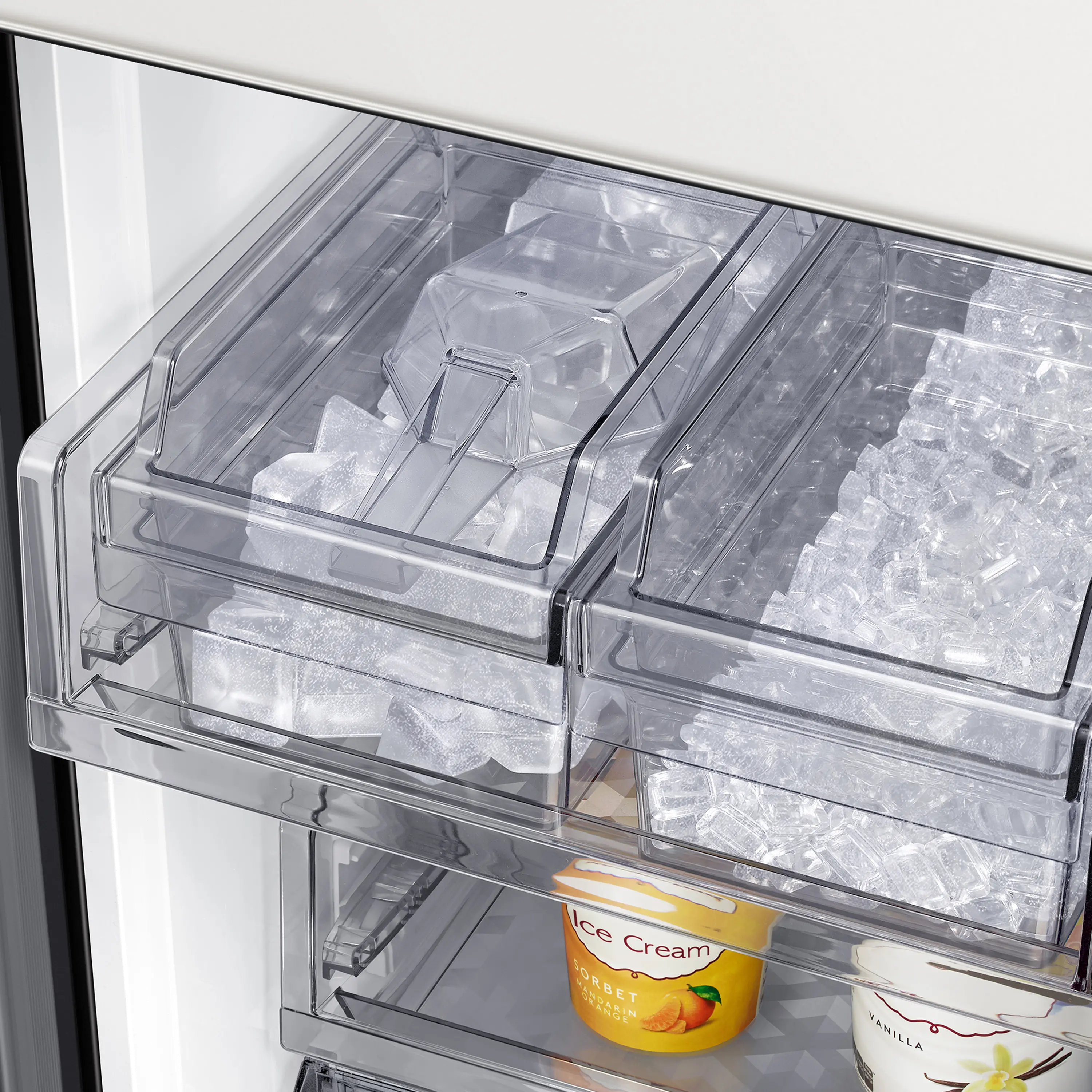 RF29A9675AP Samsung Bespoke 29 cu ft 4 Door Flex Refrigerator - Panel Ready-9