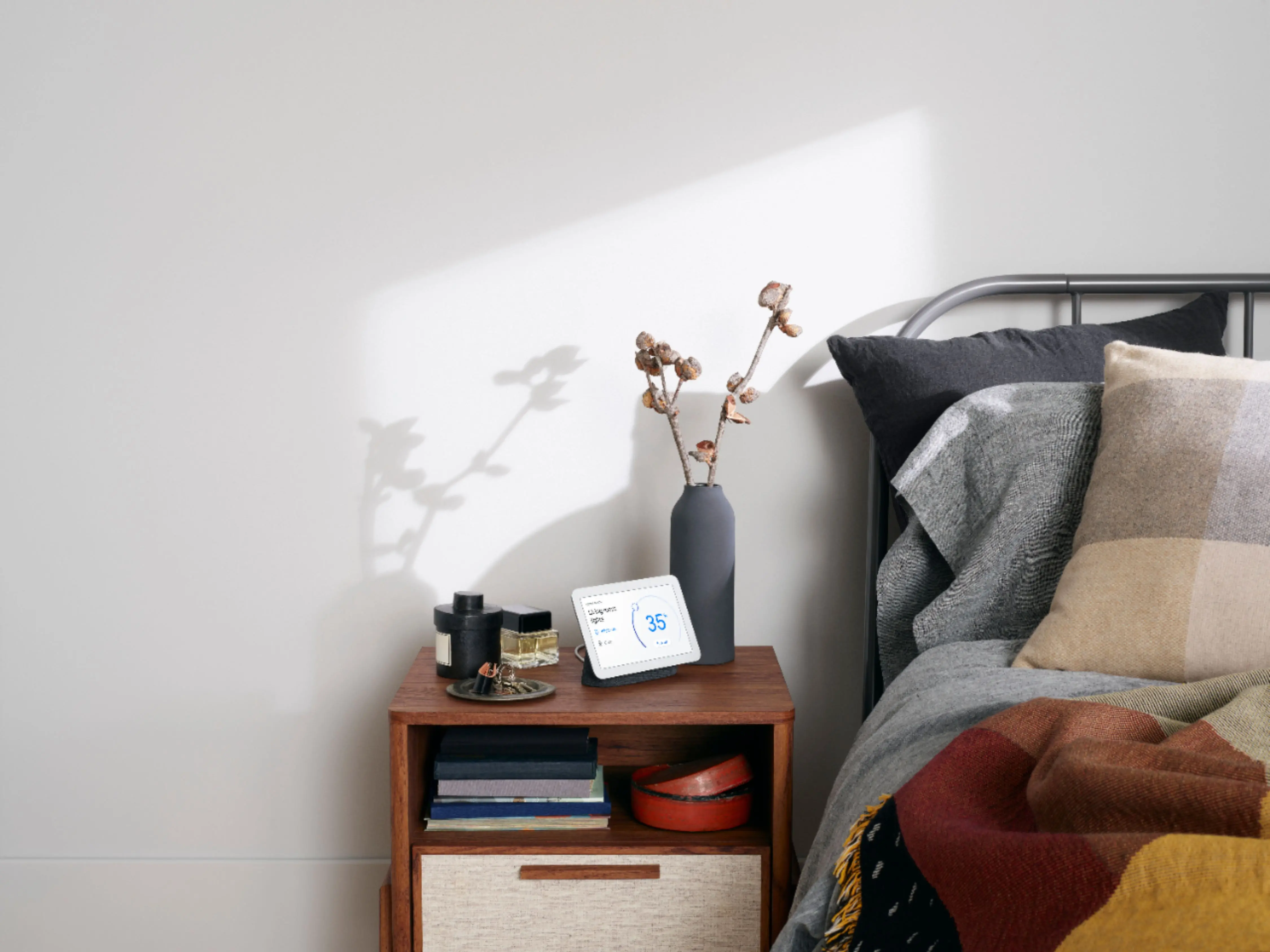 GA01892-US Google Nest Hub (2nd Gen) Smart Display - Charcoal-6