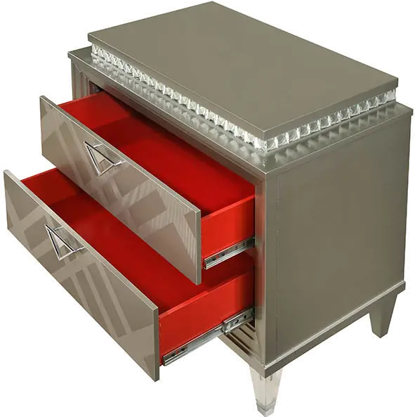 Radiant Platinum 4 Piece Queen Bedroom Set-1