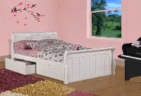 Ellsworth Full White Sleigh Bed with Drawers