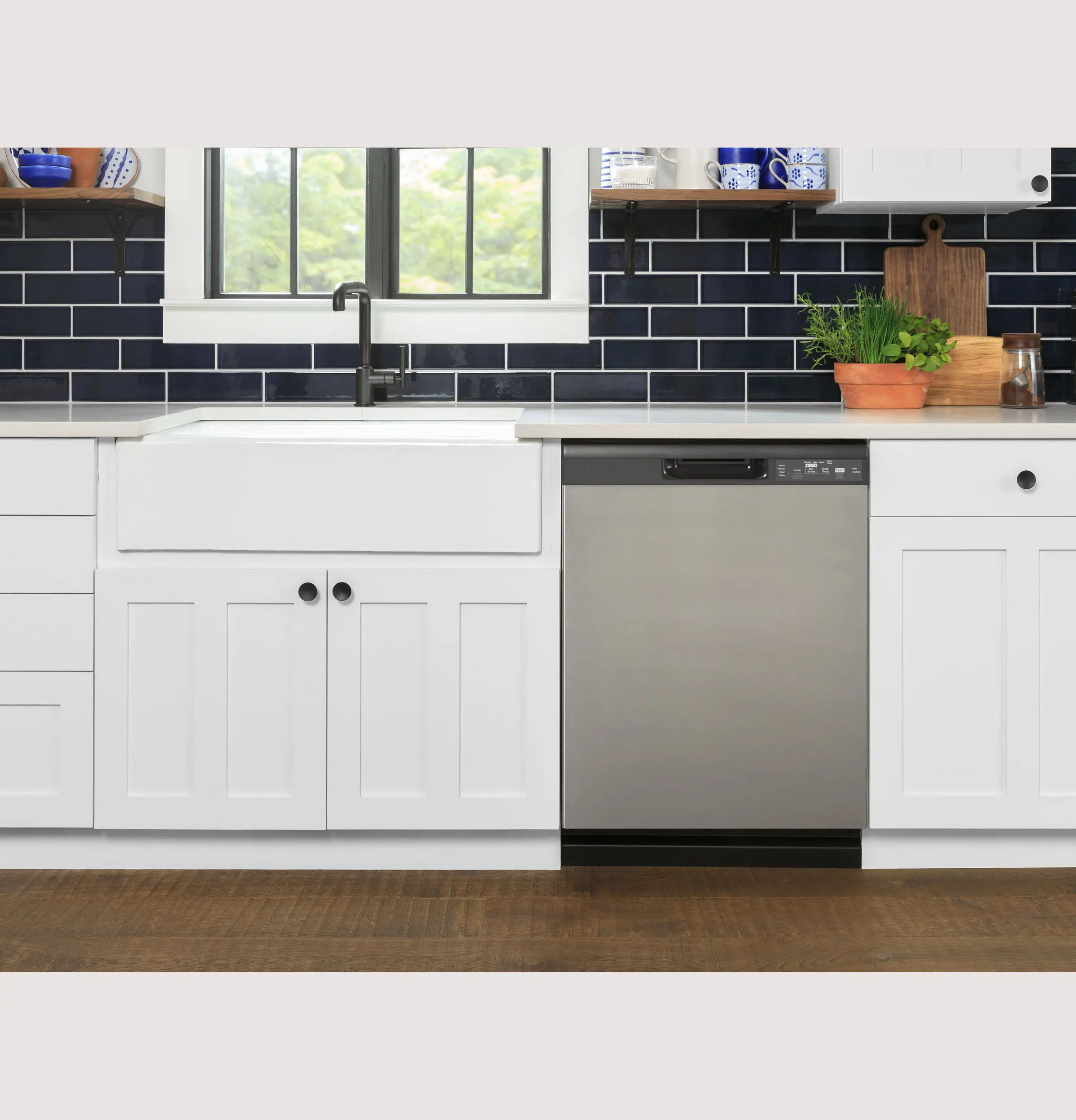 GDF535PSRSS GE Front Control Dishwasher - Stainless Steel-11