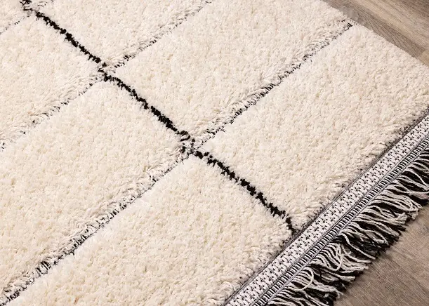 Novato 5 x 8 Contemporary Square Cream Shag Rug-4