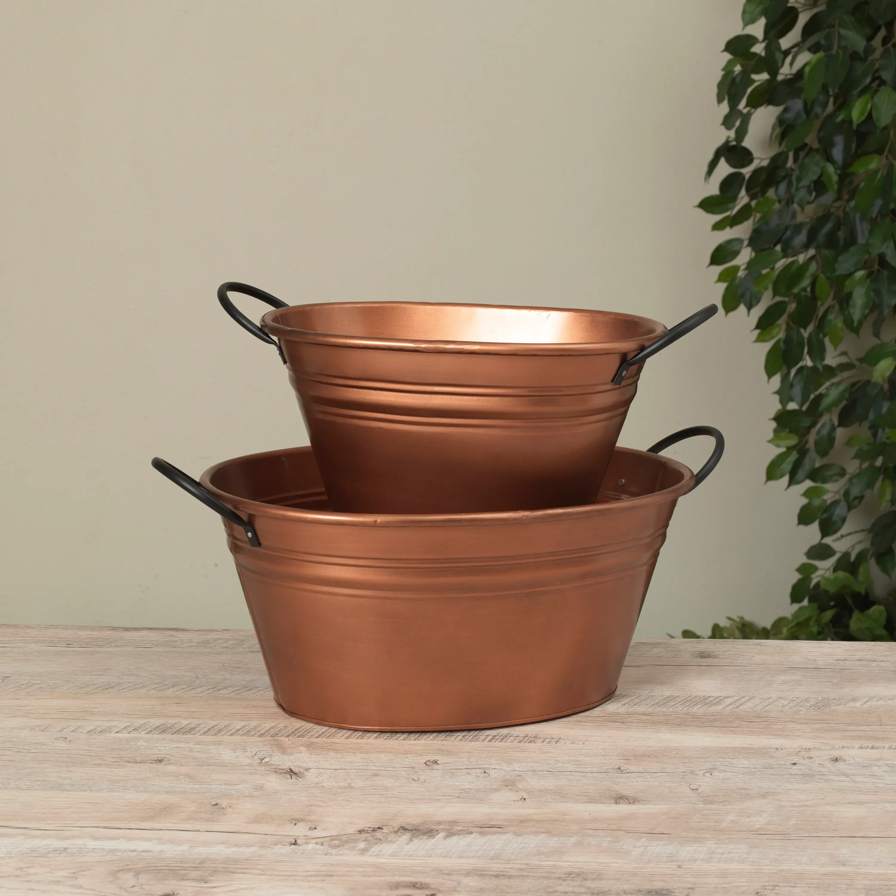 Small Round Antique Copper Metal Bucket-1