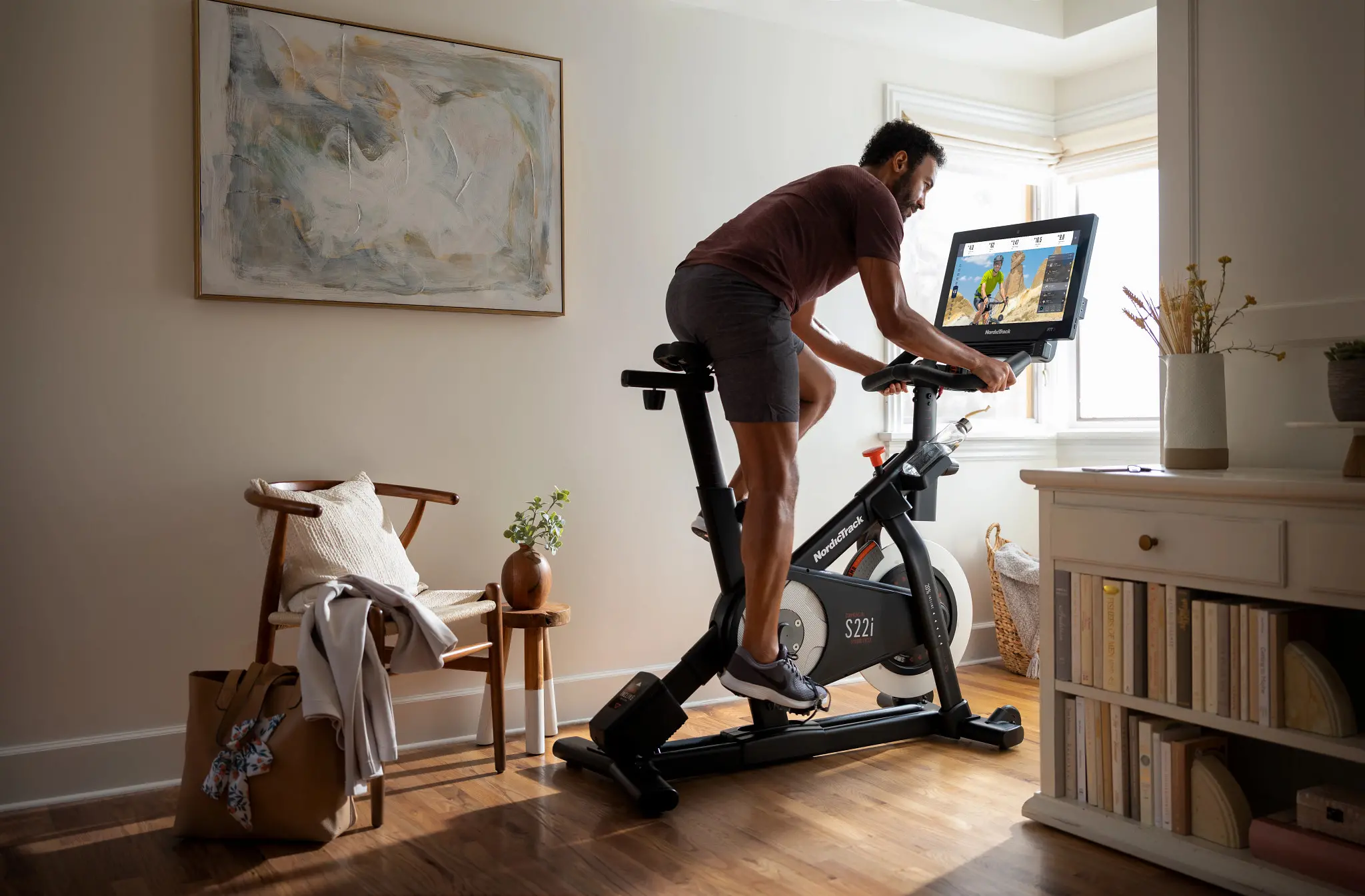 NTEX02117NB,COM-S22I NordicTrack S22i Studio Cycle-2