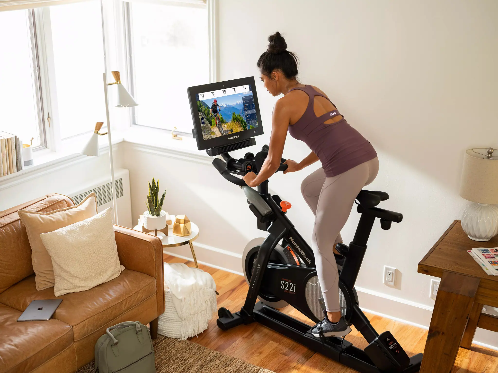 NTEX02117NB,COM-S22I NordicTrack S22i Studio Cycle-3