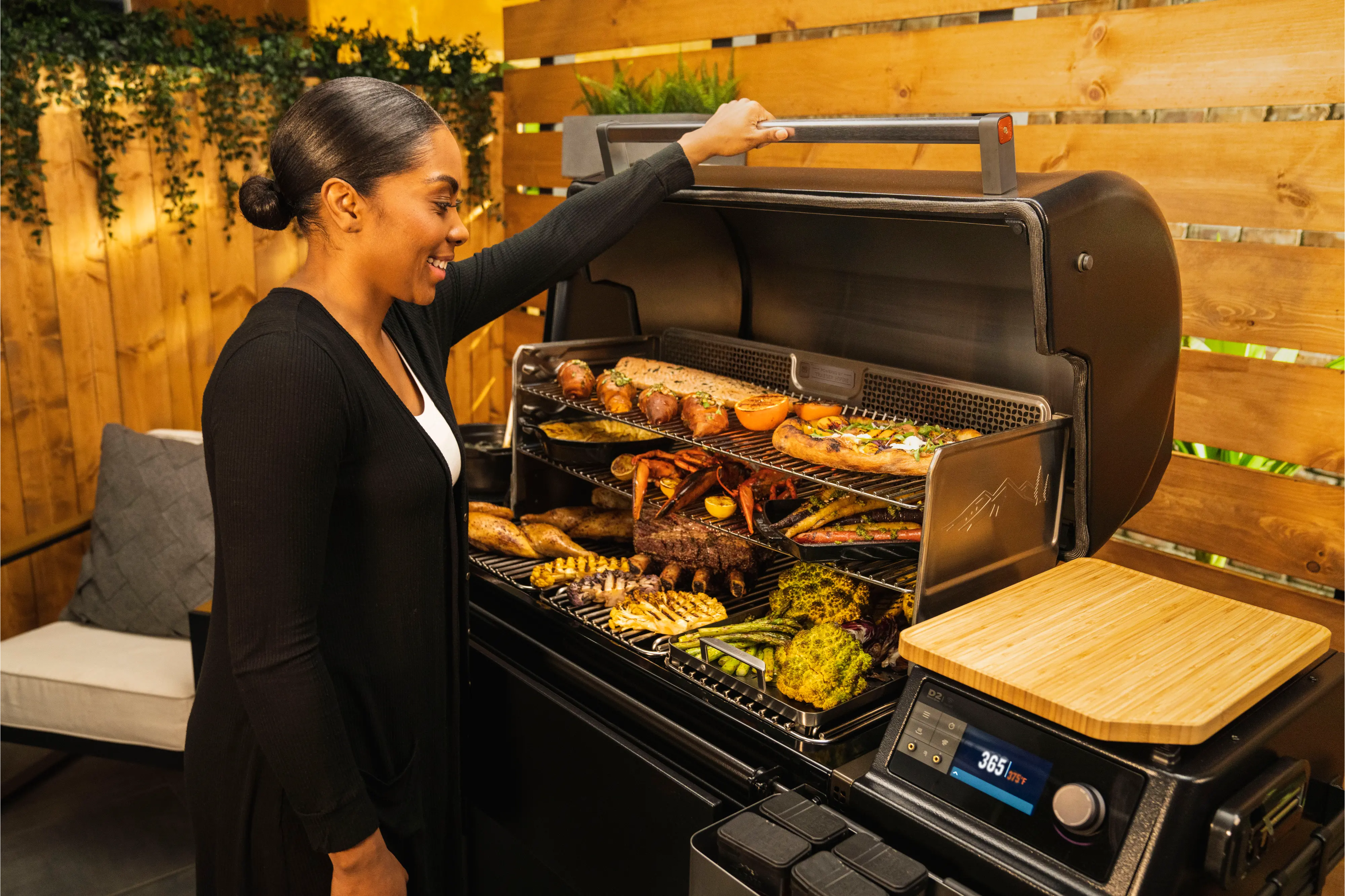 TBB01RLG,TIMBER_XL Traeger Timberline XL WiFi Pellet Grill-15