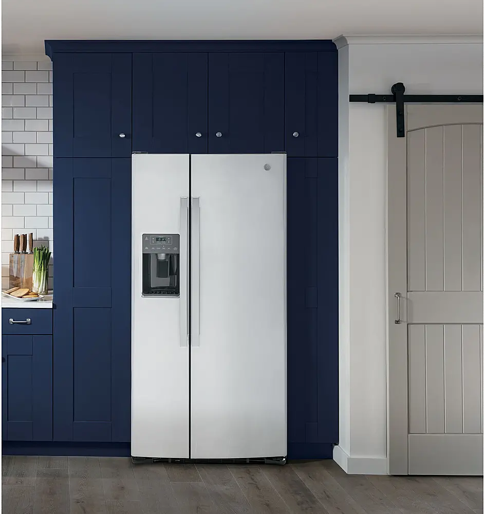GSS23GYPFS GE 23.0 Cu Ft Side By Side Refrigerator - Stainless Steel-11