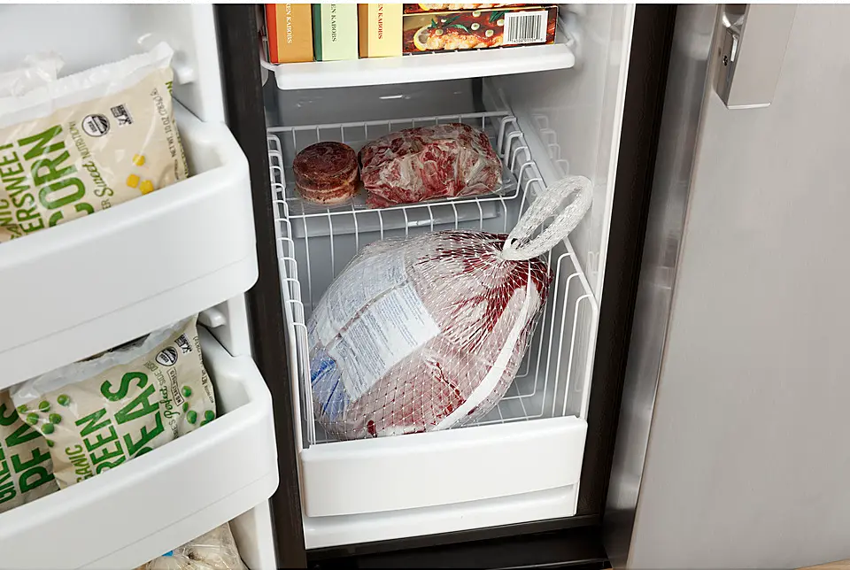 GSS23GYPFS GE 23.0 Cu Ft Side By Side Refrigerator - Stainless Steel-9