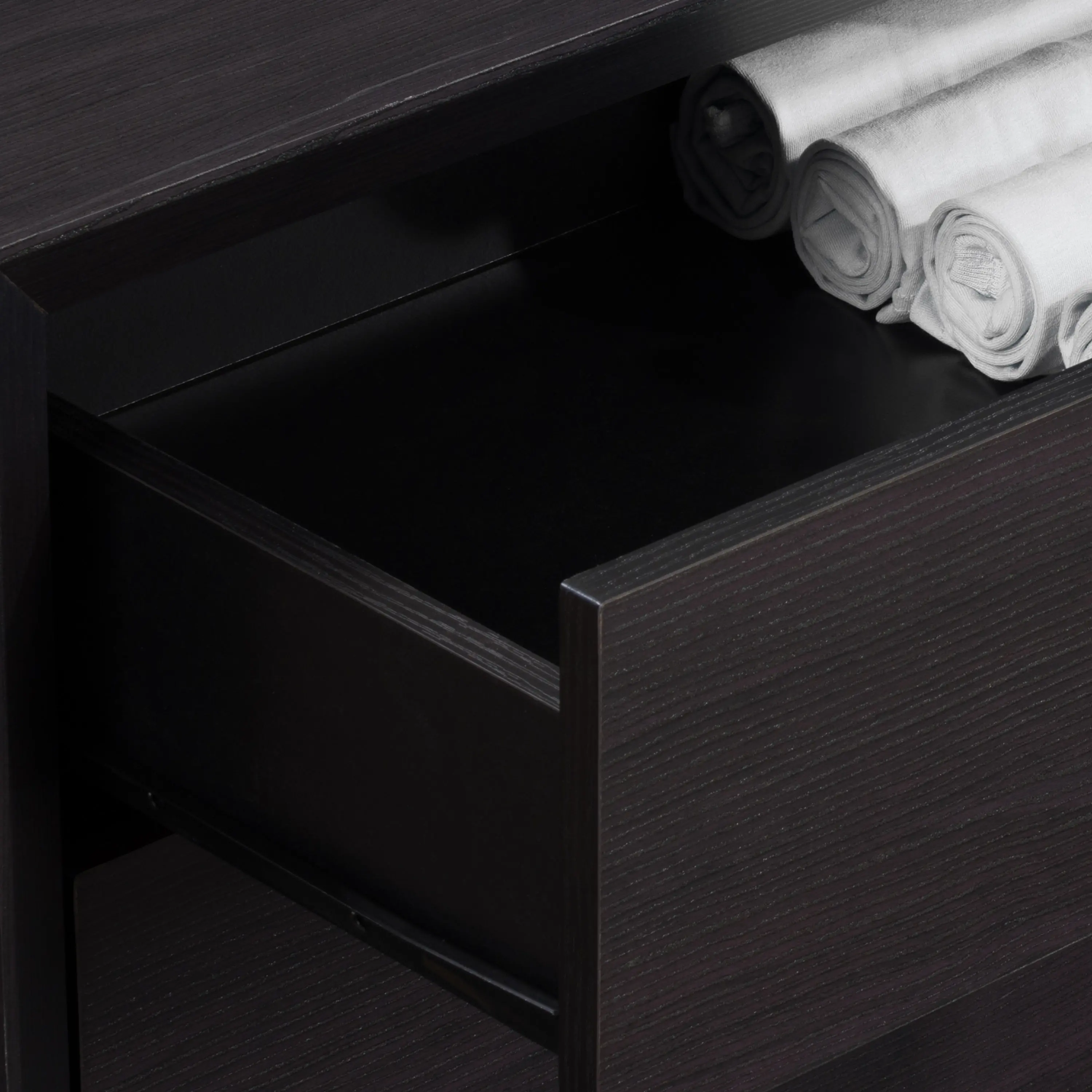 Newport Contemporary Black 8-Drawer Dresser-4