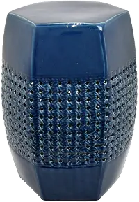 18  Polygon Shaped Garden Stand