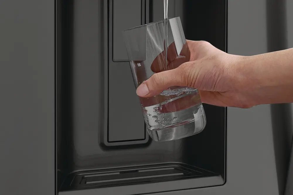 GRFC2353AD Frigidaire 22.6 cu ft French Door Refrigerator - Counter Depth Black Stainless Steel-6