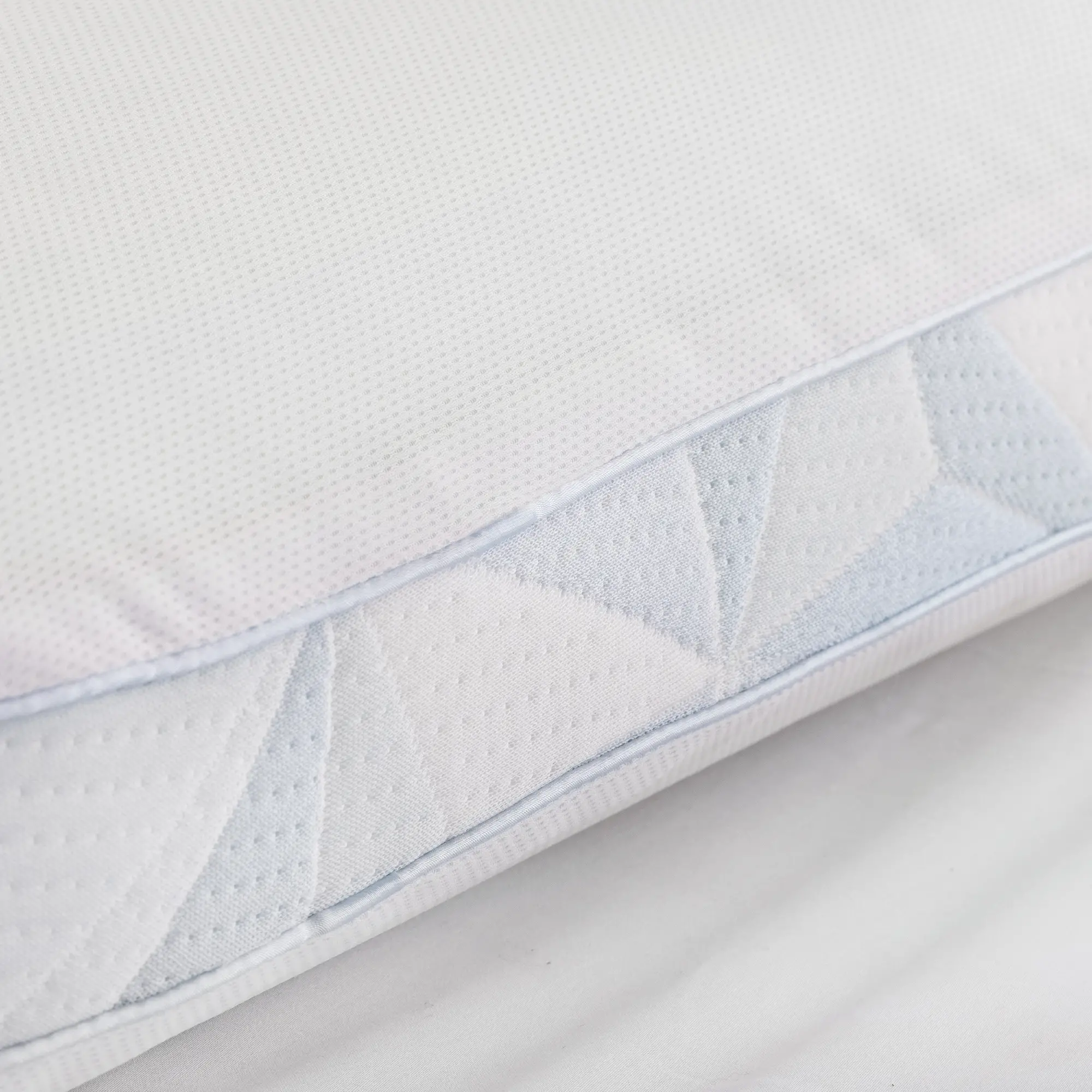 500442799-8050 Serta Arctic Foam Cooling Queen Pillow-8