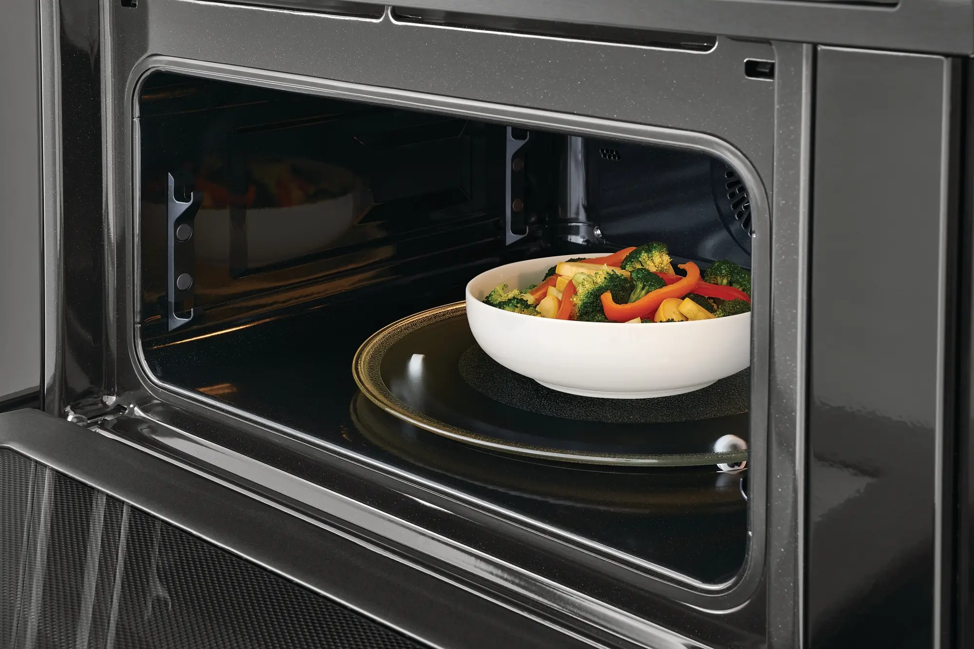 GCWM3067AD Frigidaire Gallery 7 cu ft Combination Wall Oven - Black Stainless Steel 30 Inch-5