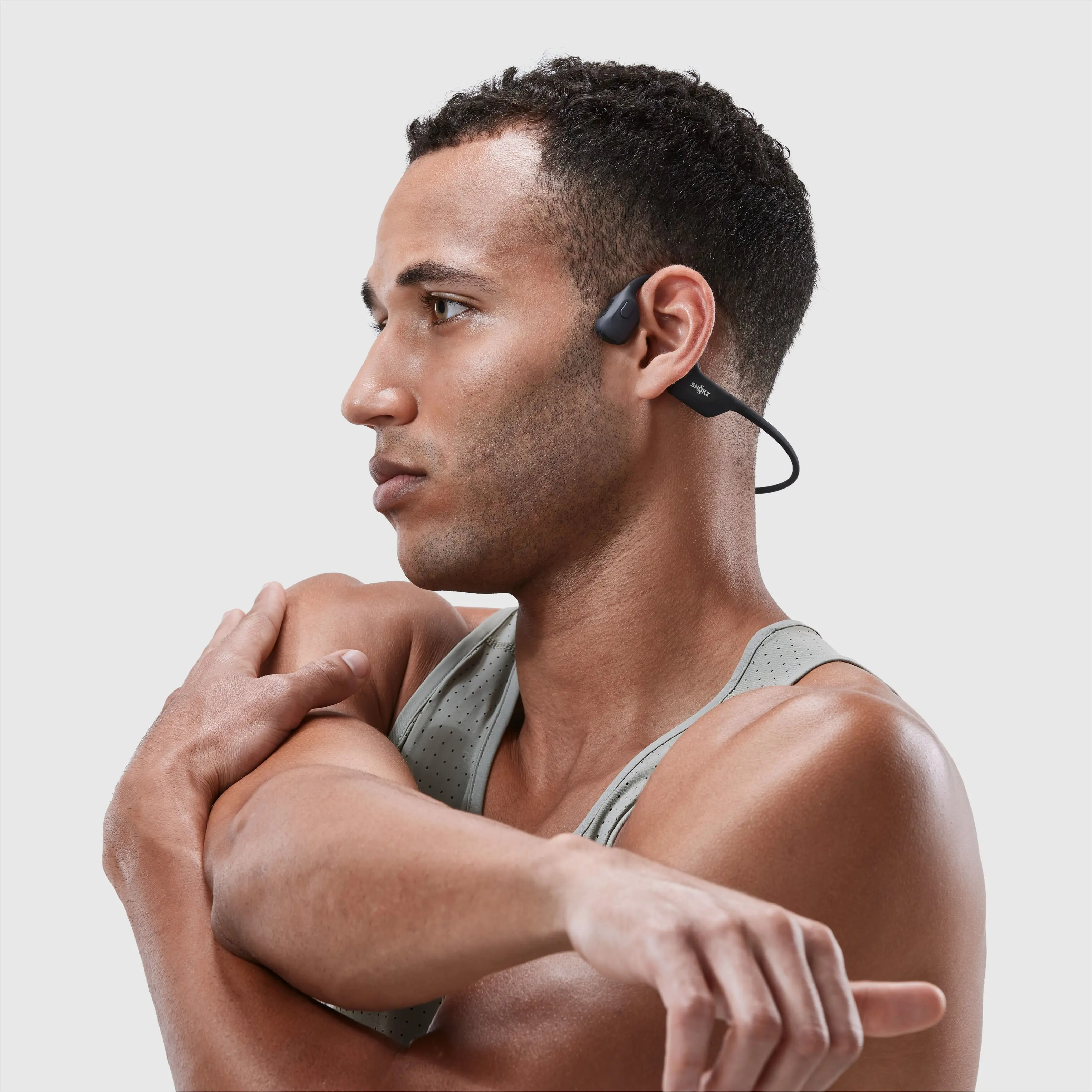S810-ST-BK-US Shokz OpenRun Pro Premium Bone Conduction Open-Ear Sport Headphones - Black-6