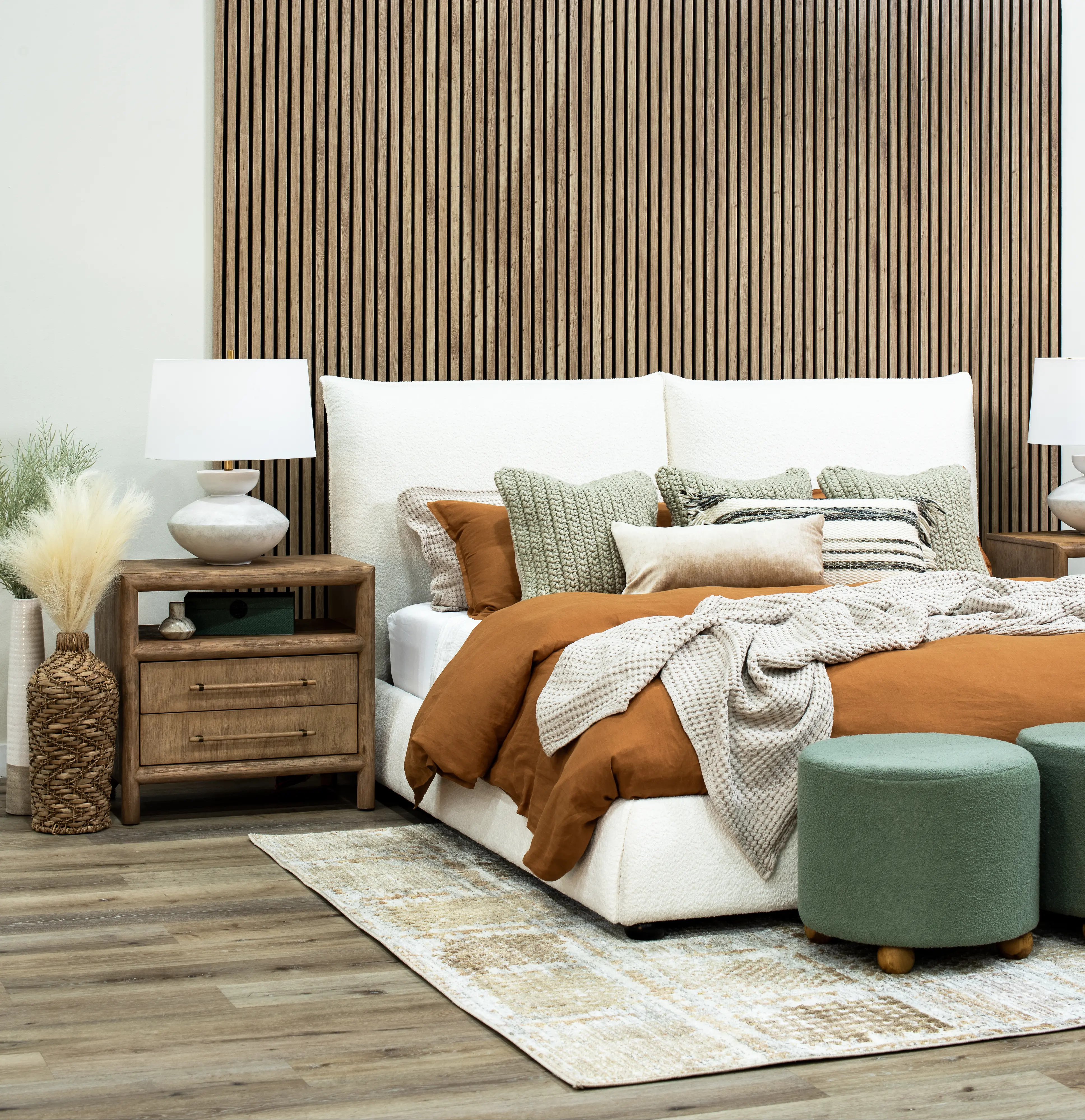 Cumulus Off-White King Upholstered Bed-10