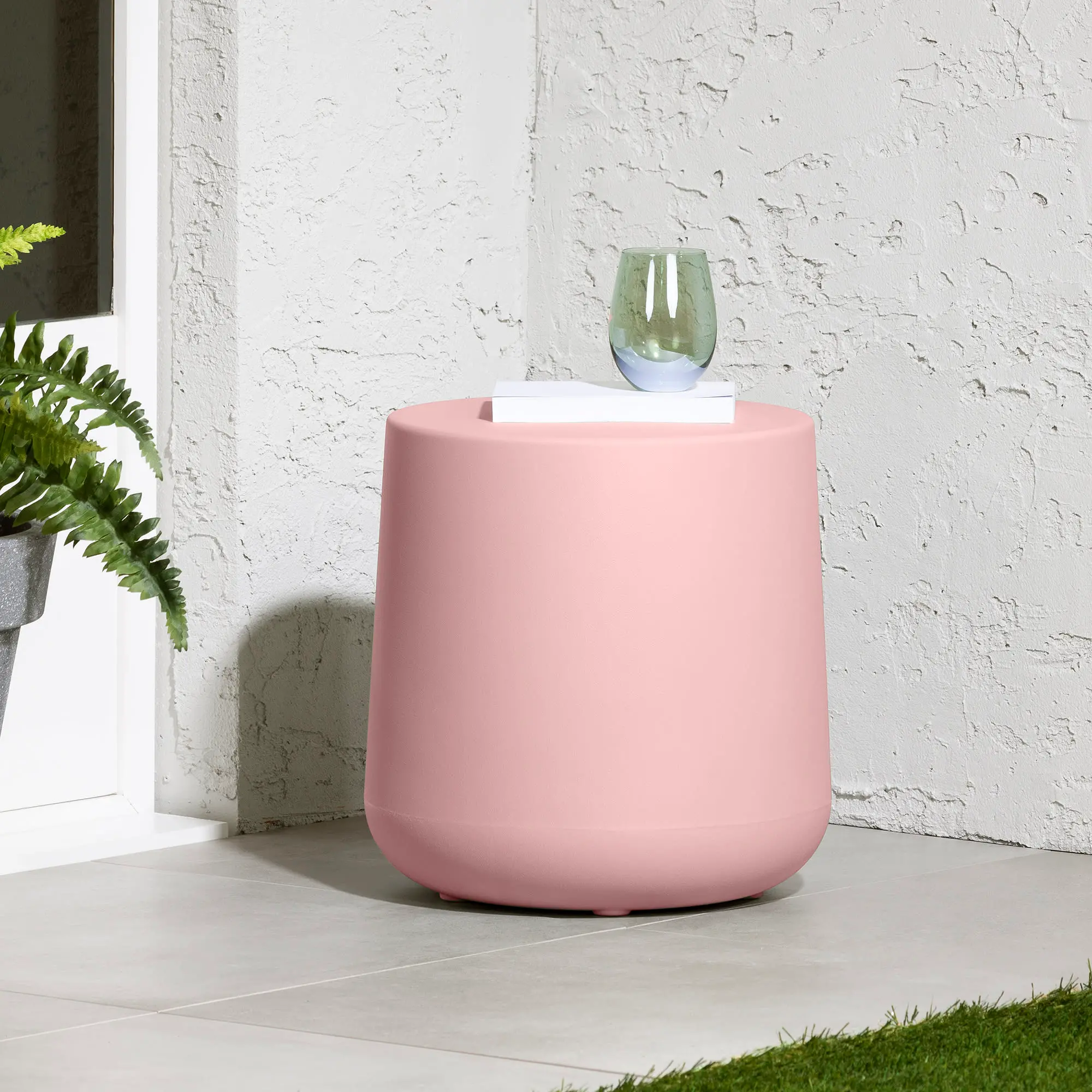 13796 Dalya Pink Round Outdoor Side Table - South Shore-2