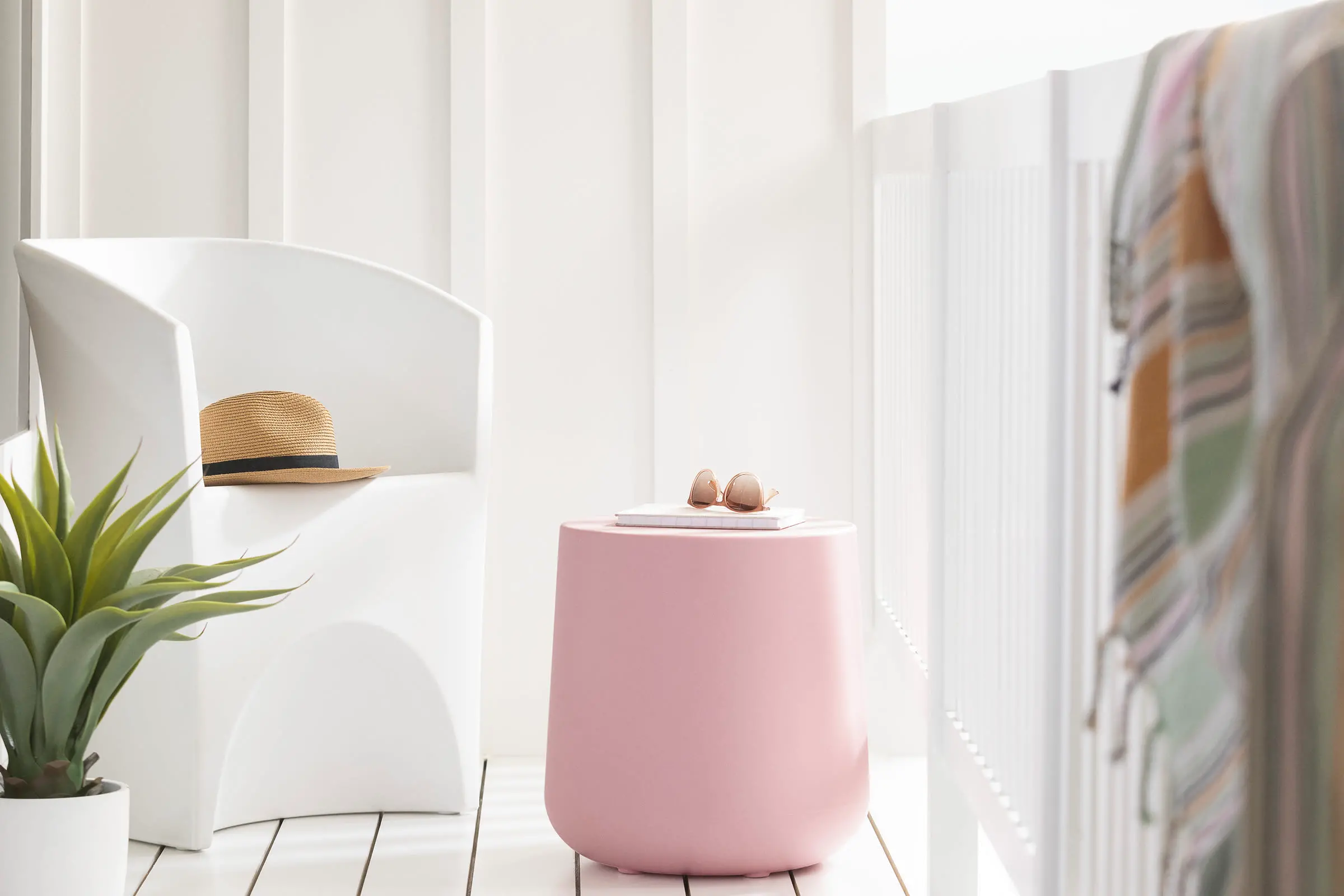 13796 Dalya Pink Round Outdoor Side Table - South Shore-3