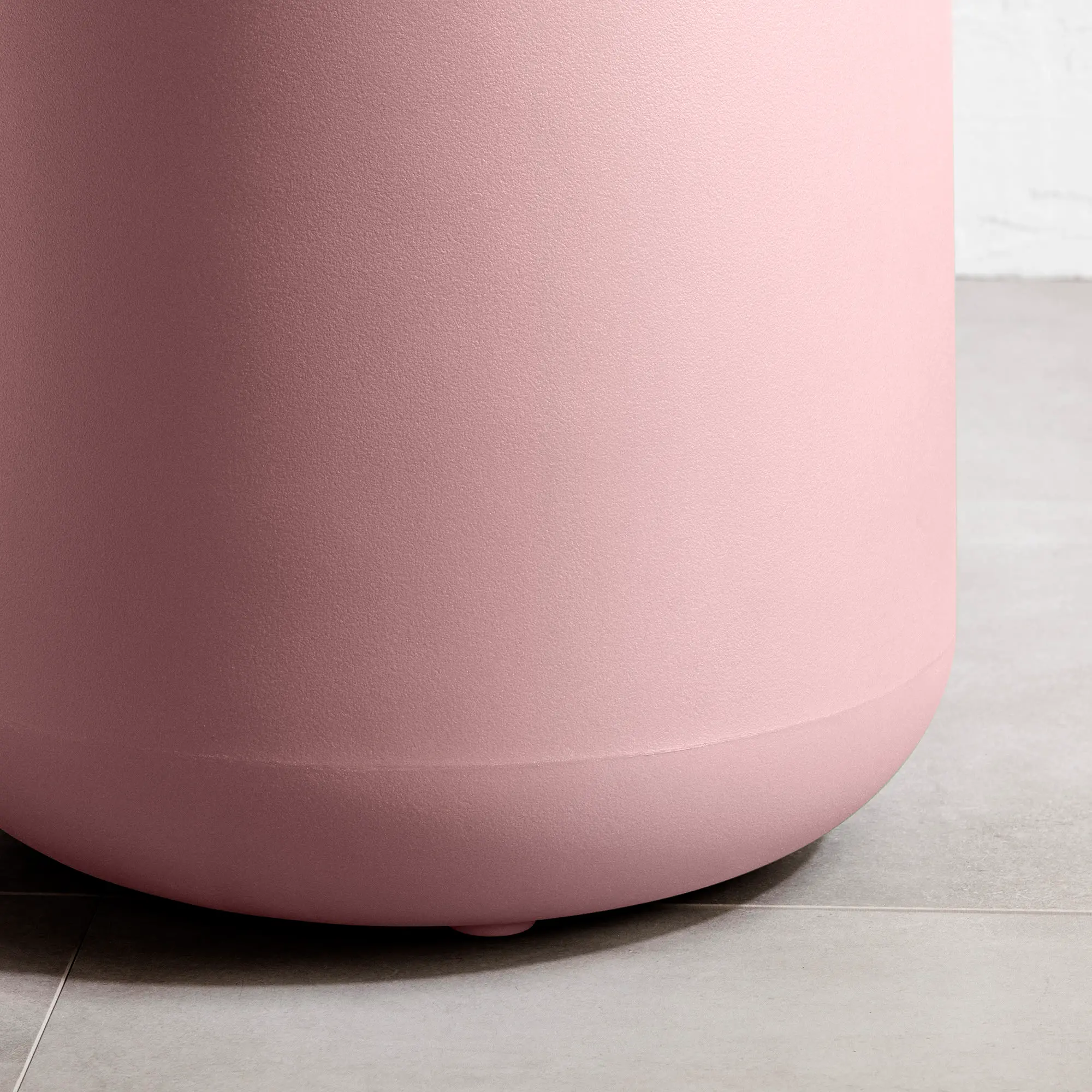 13796 Dalya Pink Round Outdoor Side Table - South Shore-5