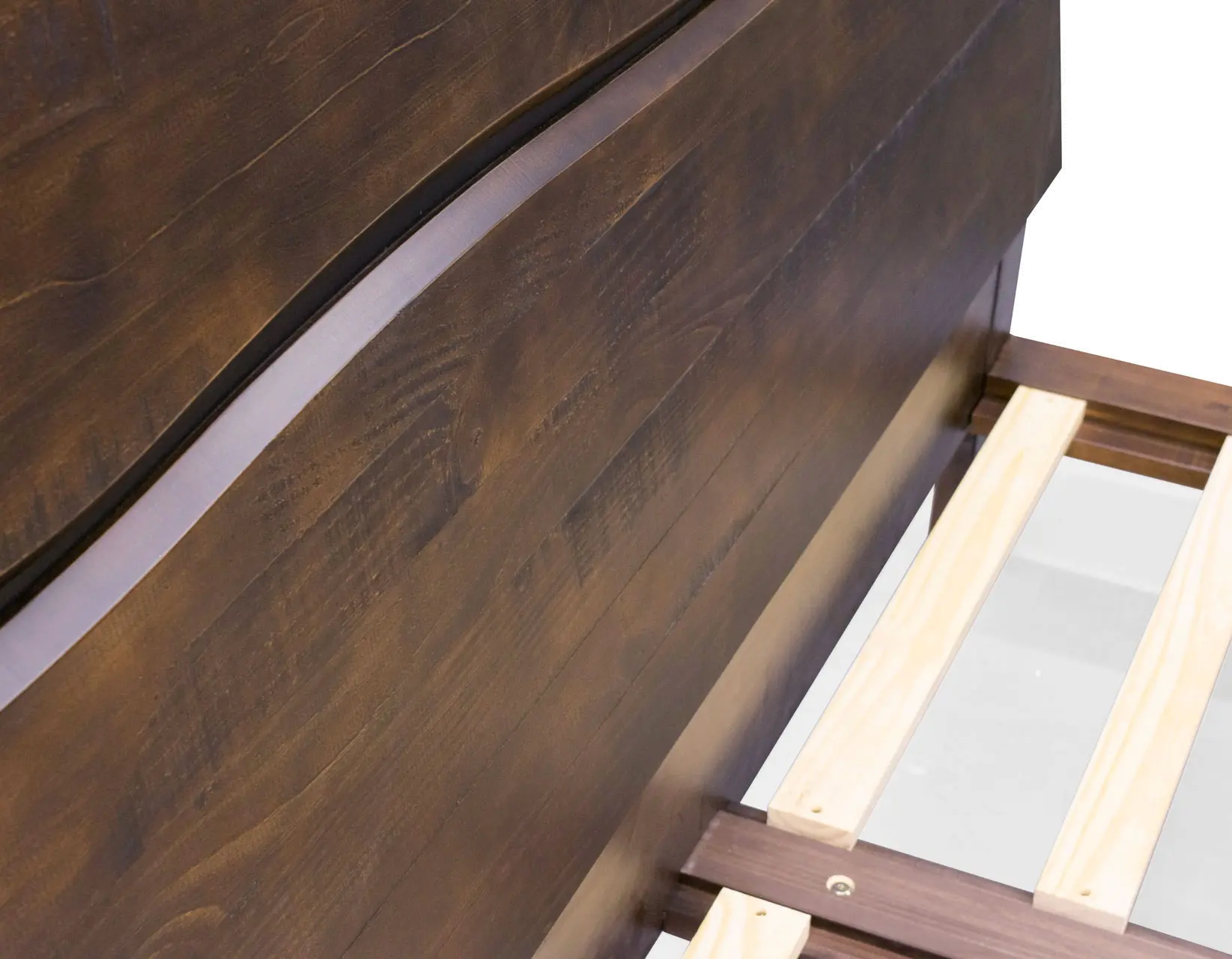 Pasco Brown Queen Platform Bed-13