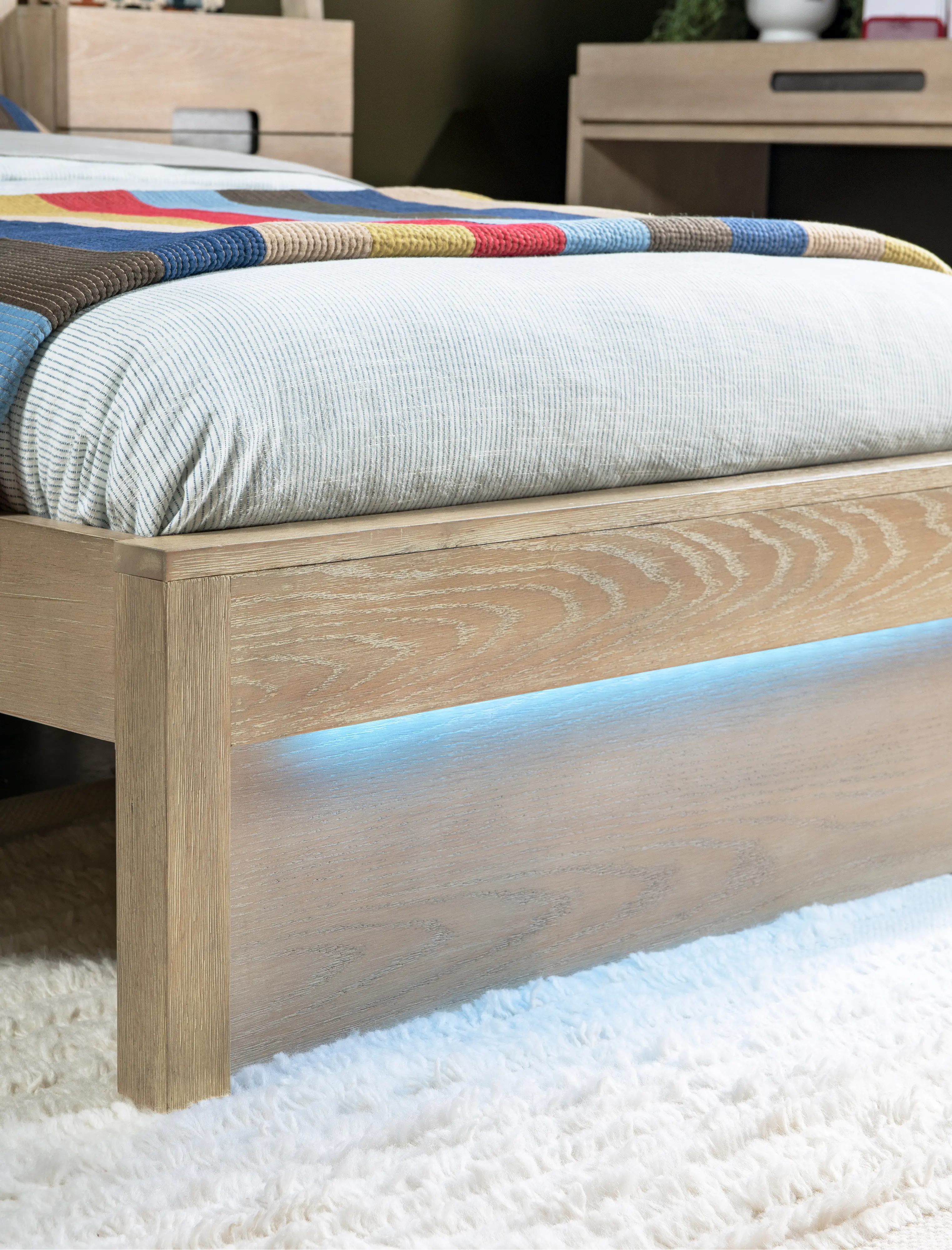 District Weathered Oak Twin Bed with Lights-12