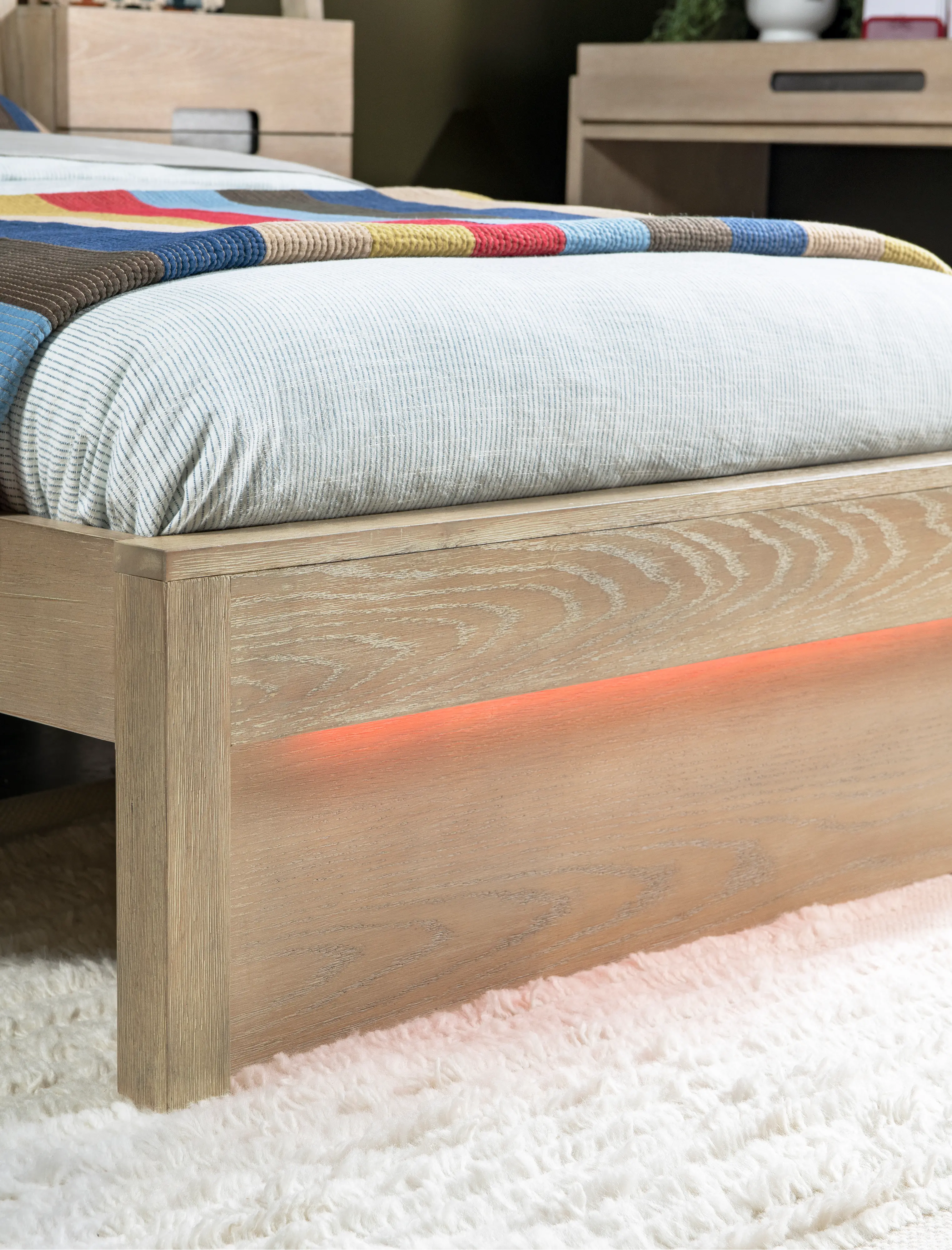 District Weathered Oak Twin Bed with Lights-16