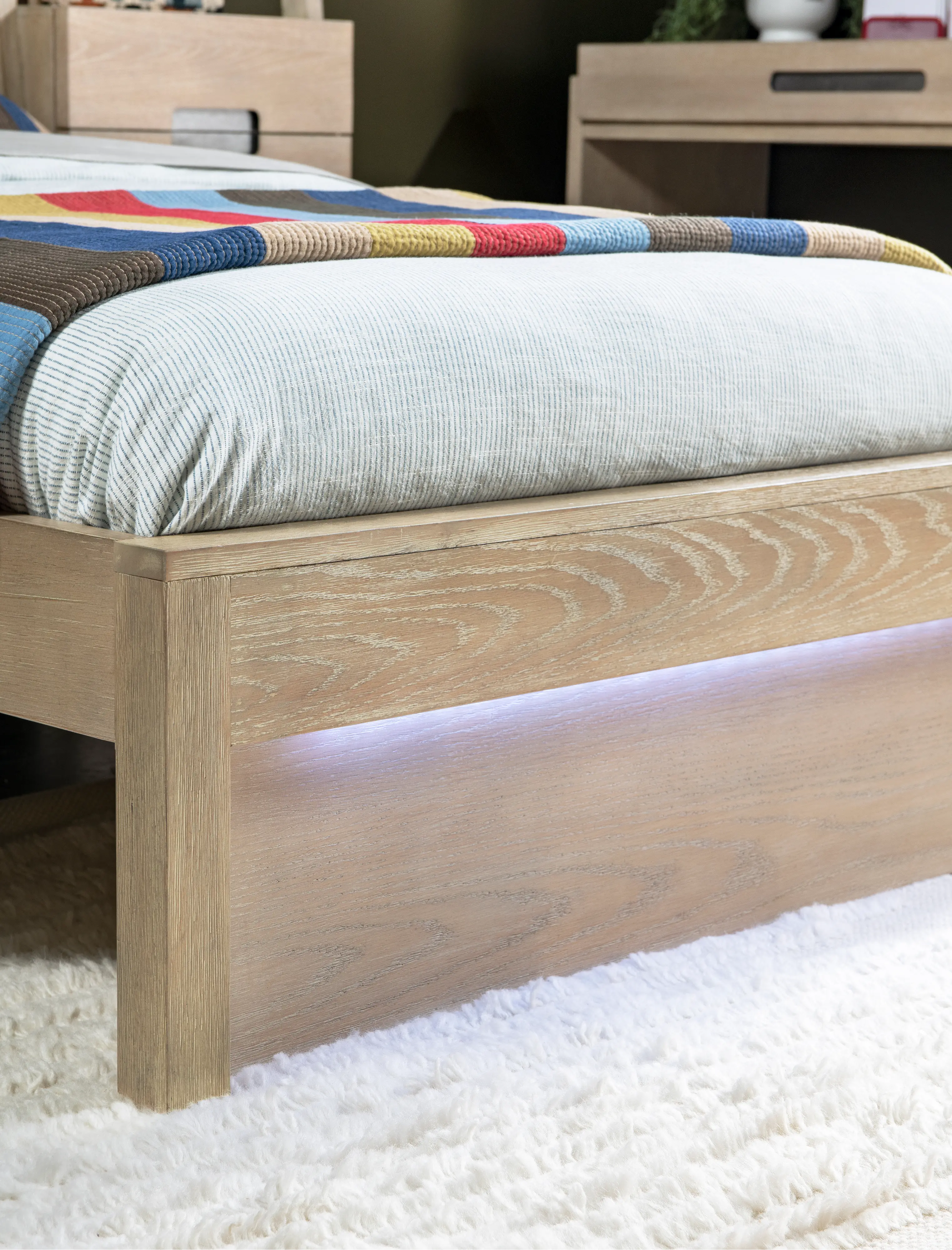 District Weathered Oak Twin Bed with Lights-20