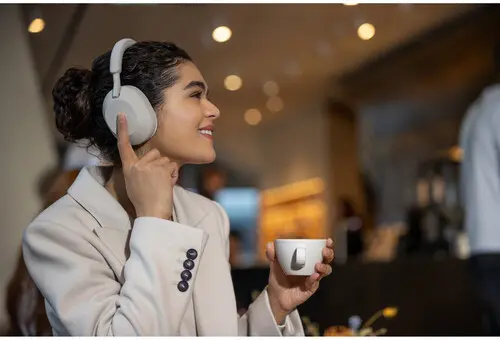 WH1000XM5/S Sony WH-1000XM5 Noise-Canceling Wireless Over-Ear Headphones - Silver-6
