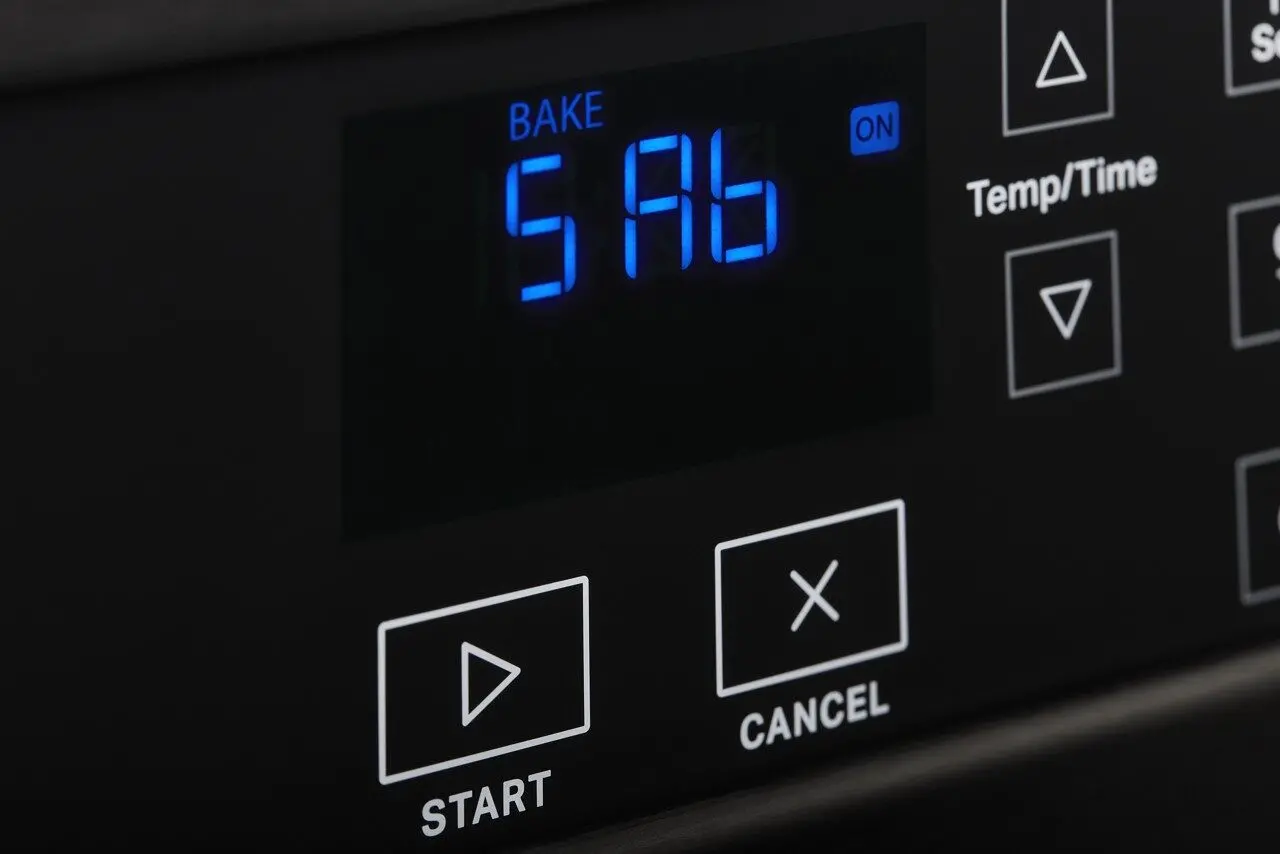 WFG505M0MS Whirlpool 5.1 cu ft Gas Range - Stainless Steel-9