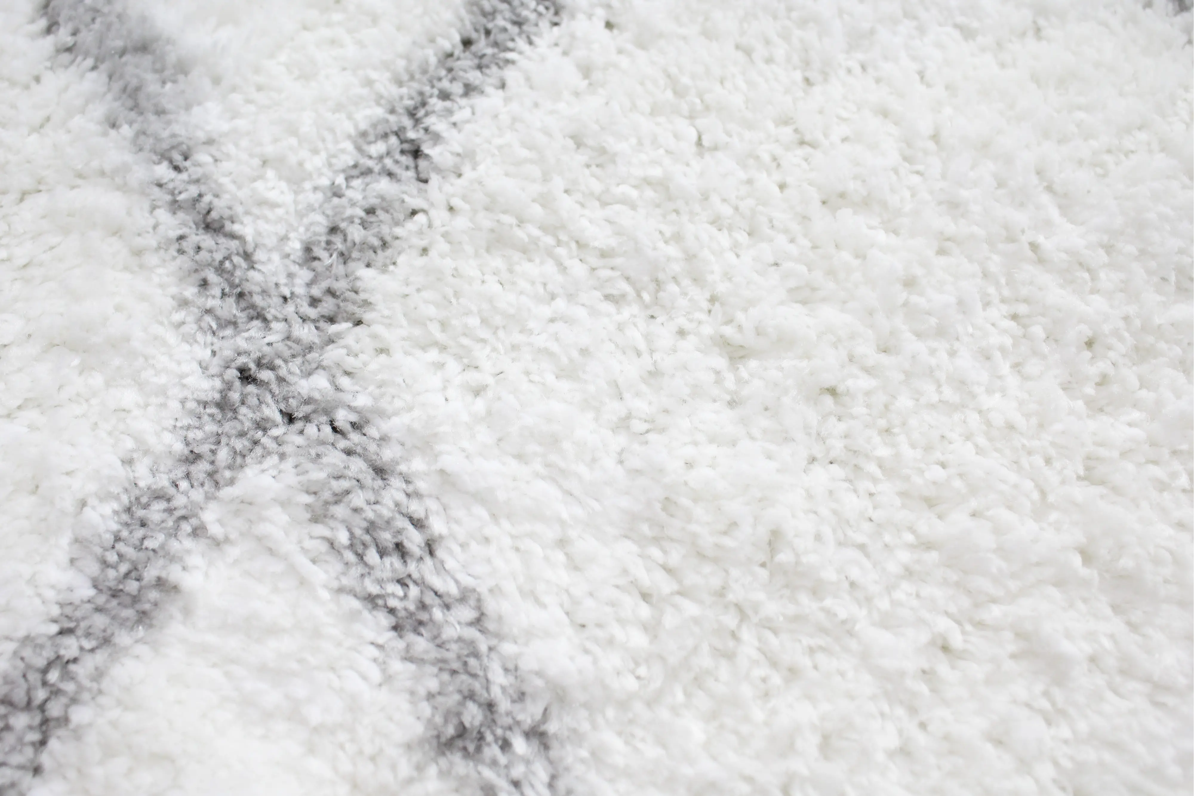 A164-WHGY-4X6-AND104 Faris White and Gray 4 x 6 Area Rug-5