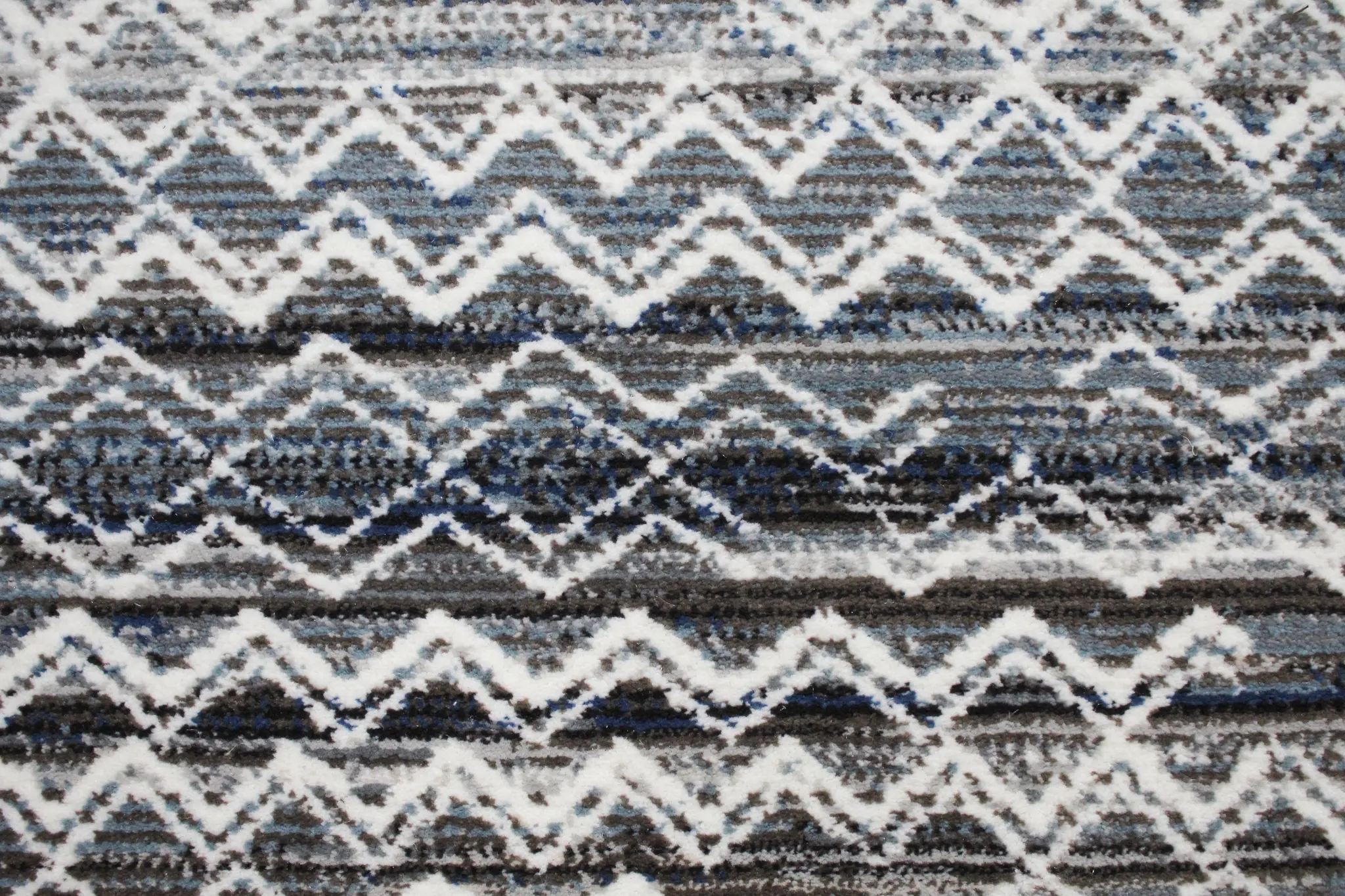 C191-MULTI-4X6-CM106 Lacey Gray and Blue Geometric 4 x 6 Area Rug-5