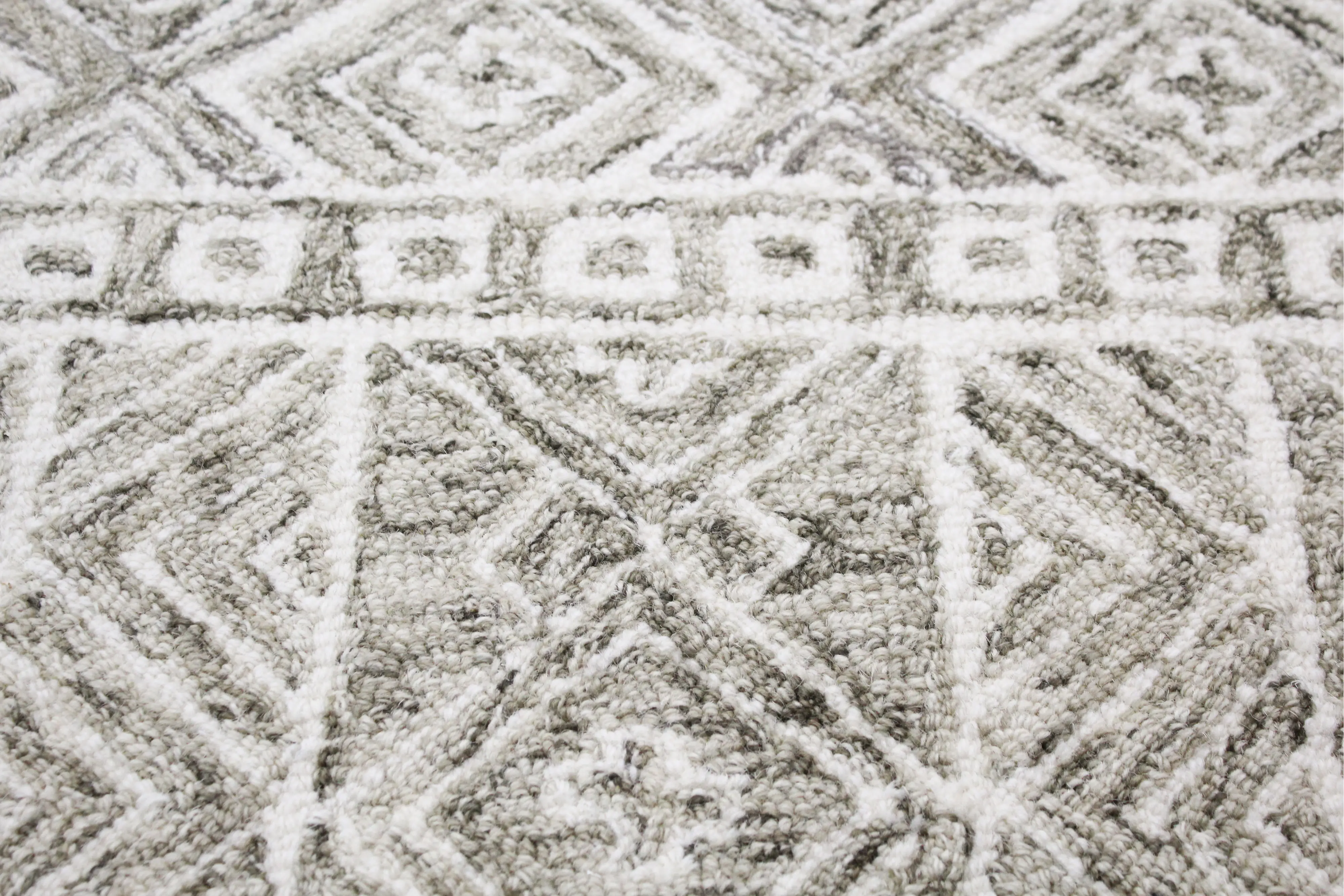 R131-TA-9X12-AL119 Nevin Taupe Geometric 9 x 12 Area Rug-5