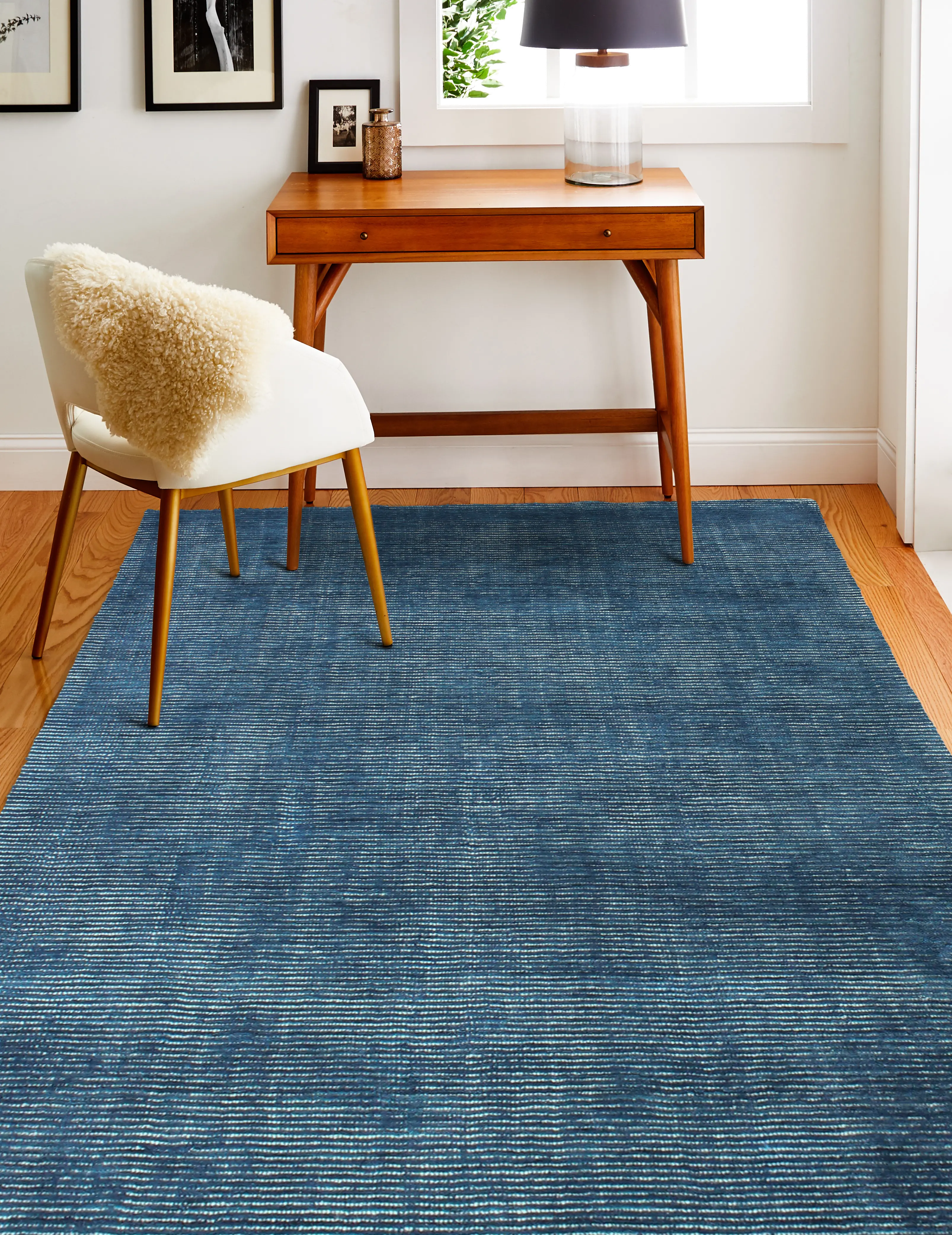 S176-BL-4X6-ALM212 Joyce Blue Wool 4 x 6 Area Rug-3