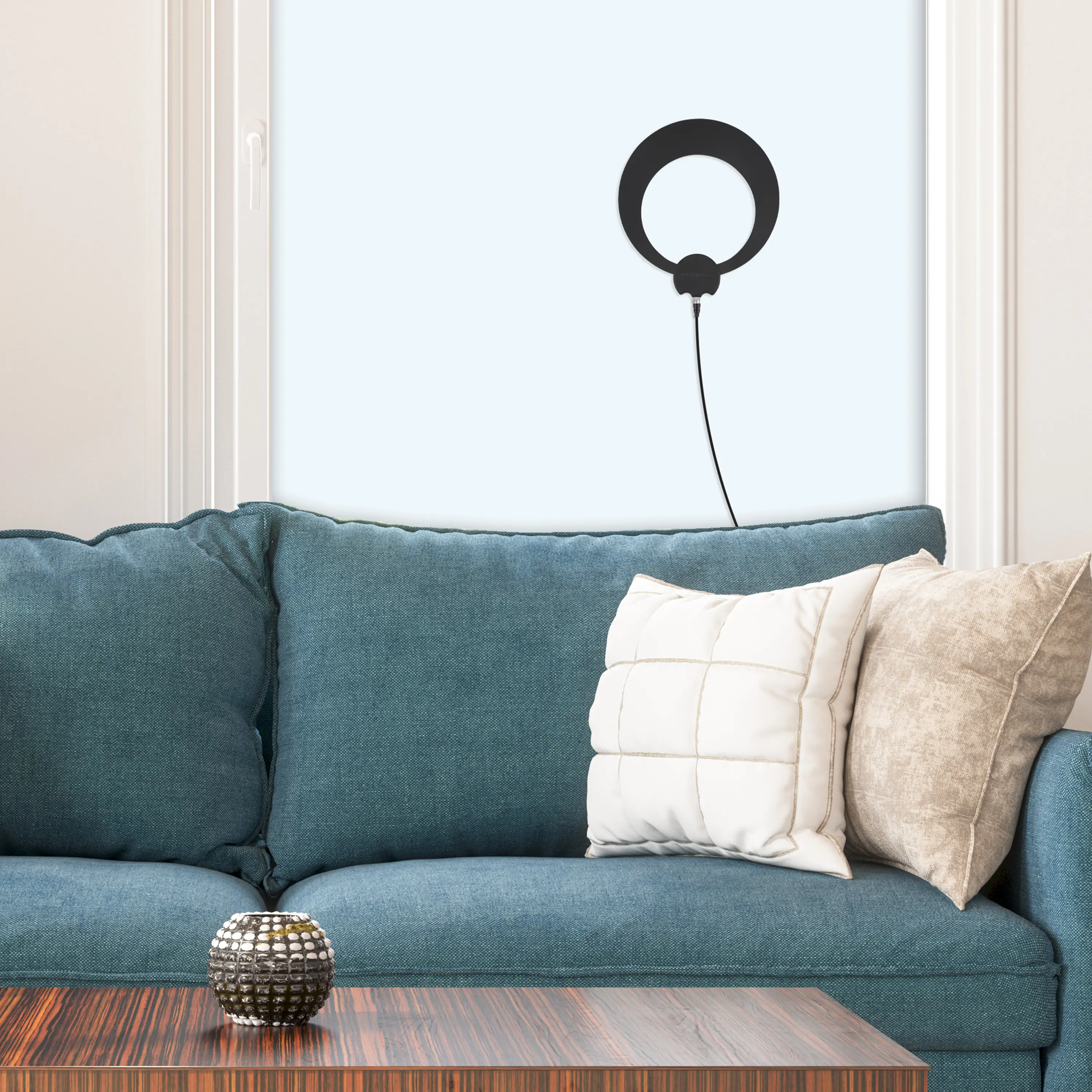 ClearStream ECLIPSE Amplified Indoor HDTV Antenna-2
