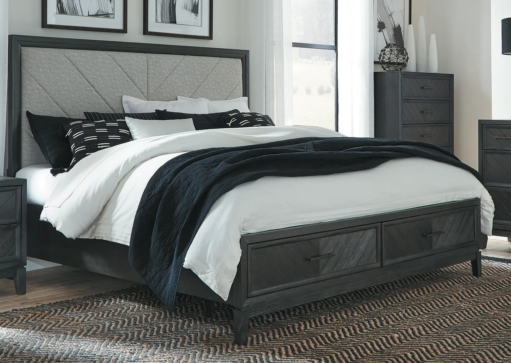 Burbank Black Queen Storage Bed-1