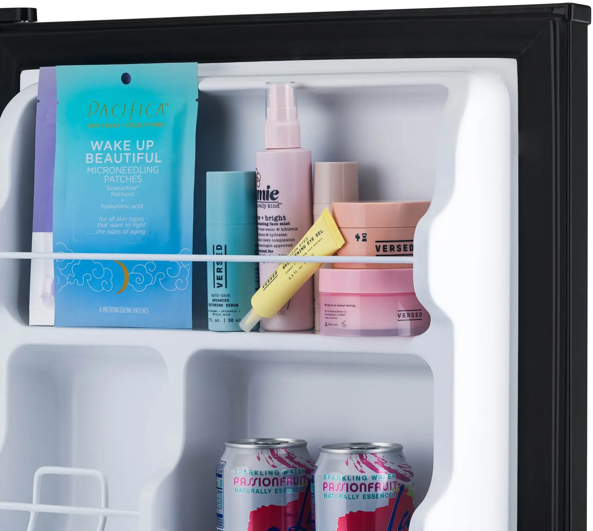 NRF033BK00 NewAir 3.3 Cu. Ft. Compact Mini Refrigerator - Black-4