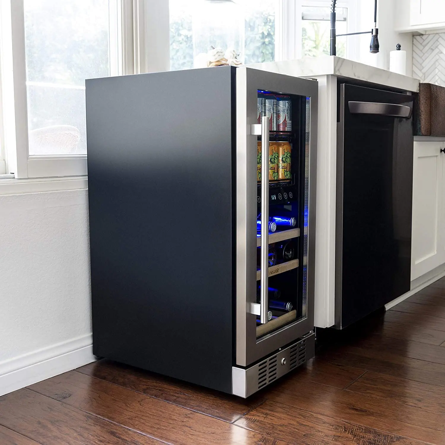NWB057SS00 NewAir 15  Premium Built-in Dual Zone Wine and Beverage Fridge - Stainless Steel-7