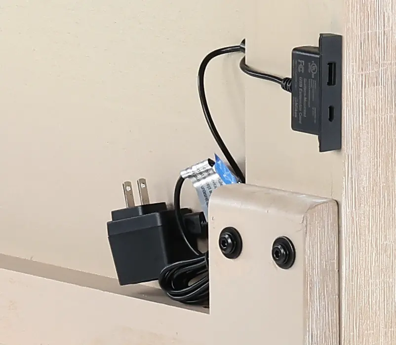 Morgan Acacia Wood King Bed-10