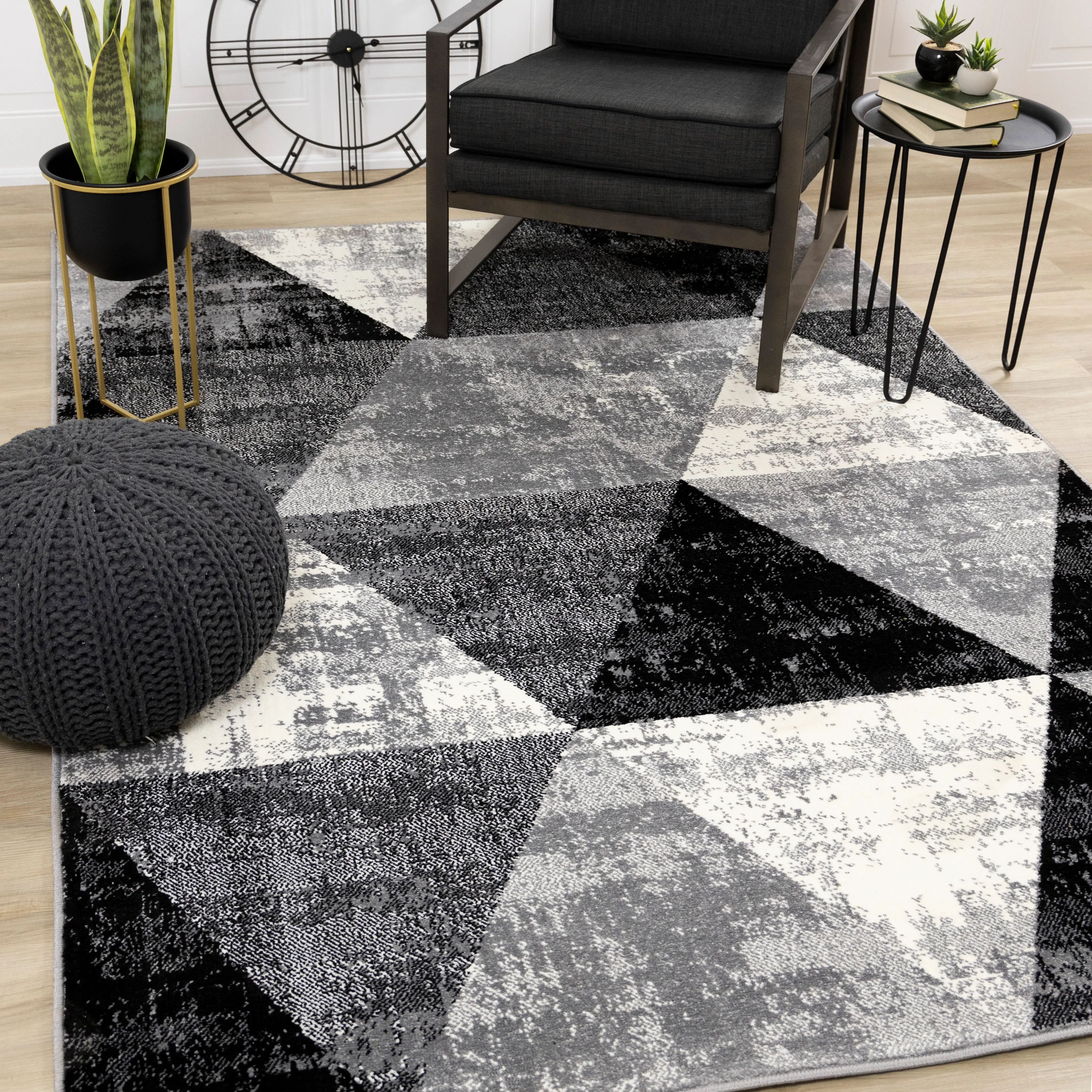 Century Black, White & Gray 4 x 6 Geometric Area Rug-2