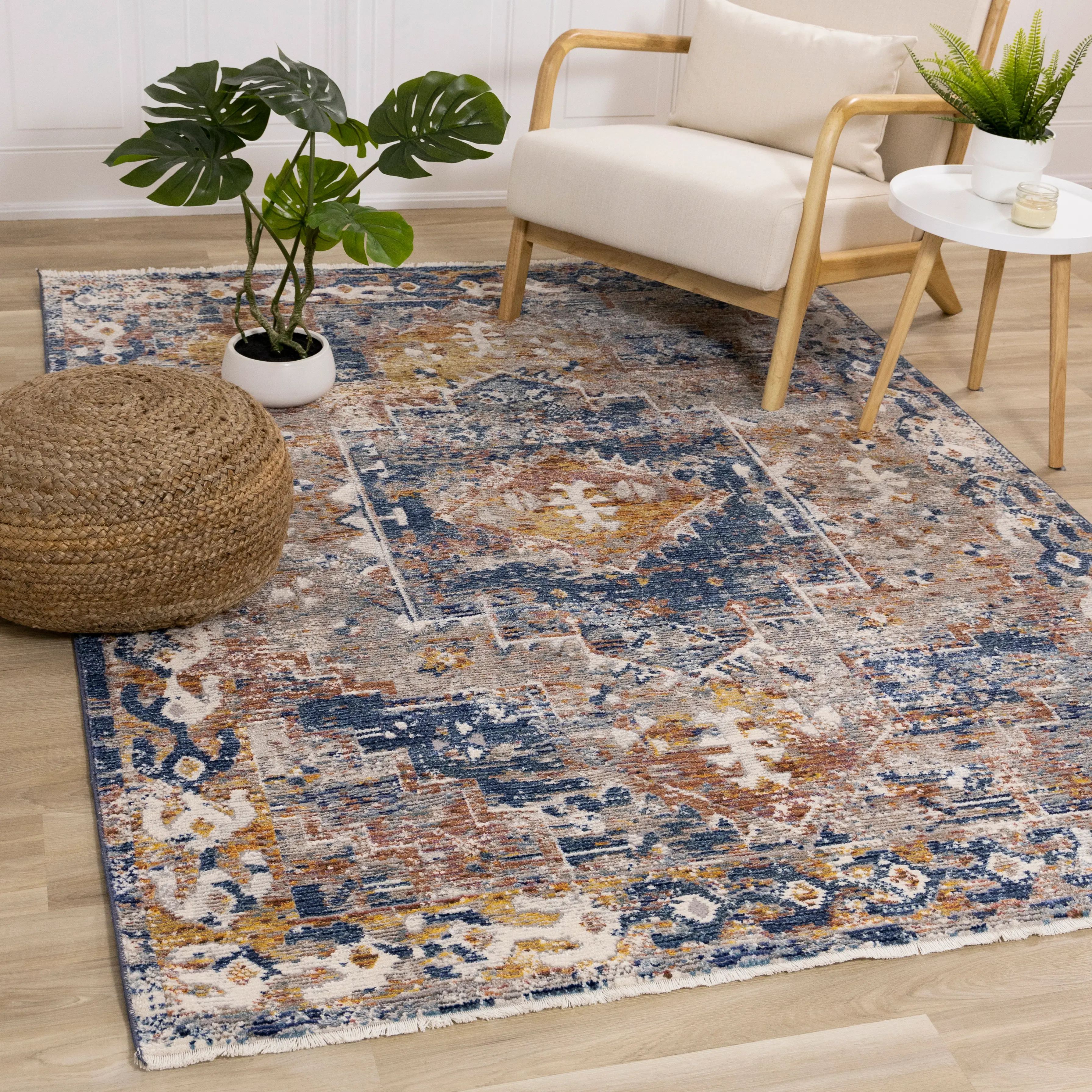 Evora Gray & Blue 5 x 7 Distressed Area Rug-2