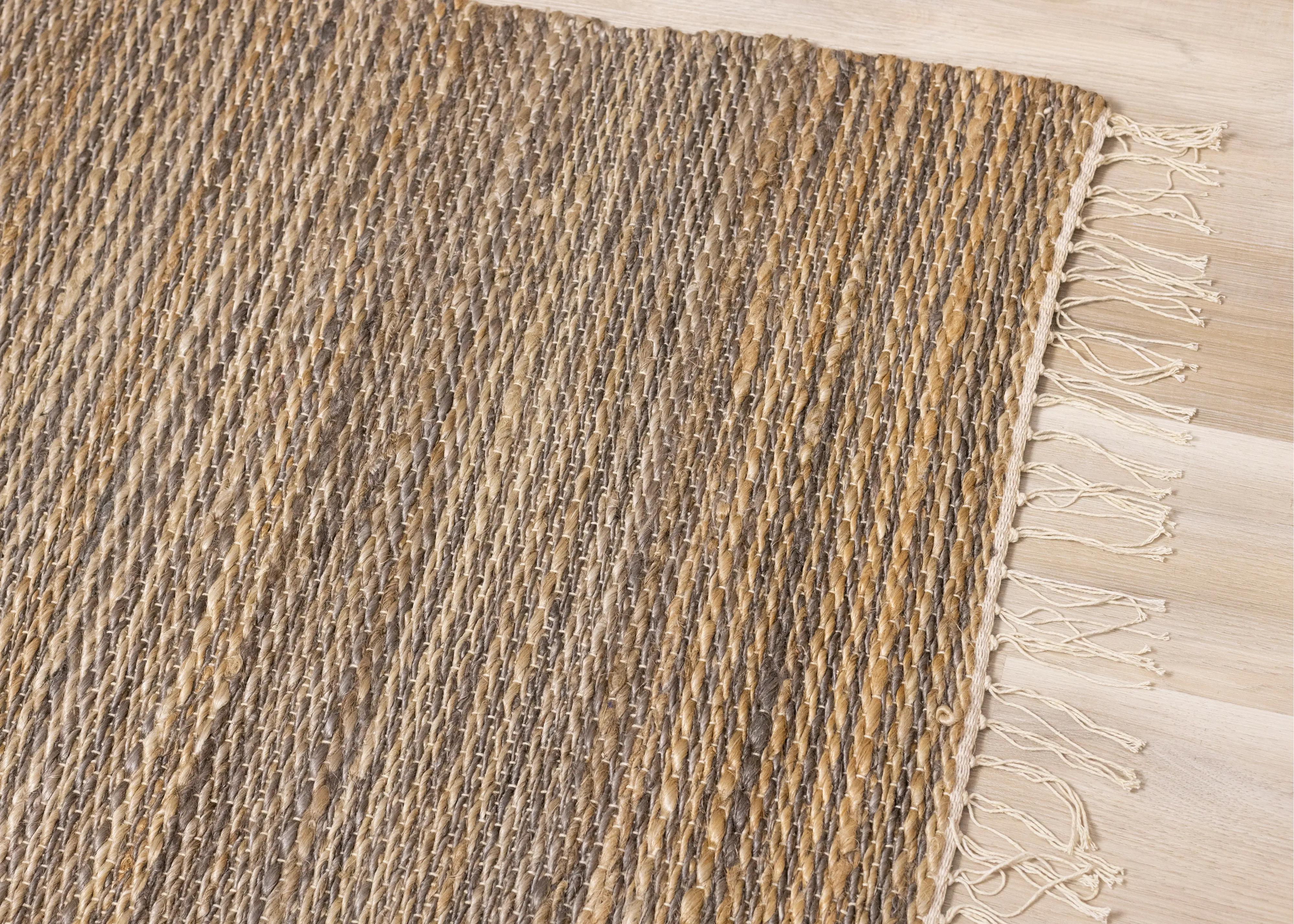 Naturals 5 x 8 Braided Jute Area Rug-6