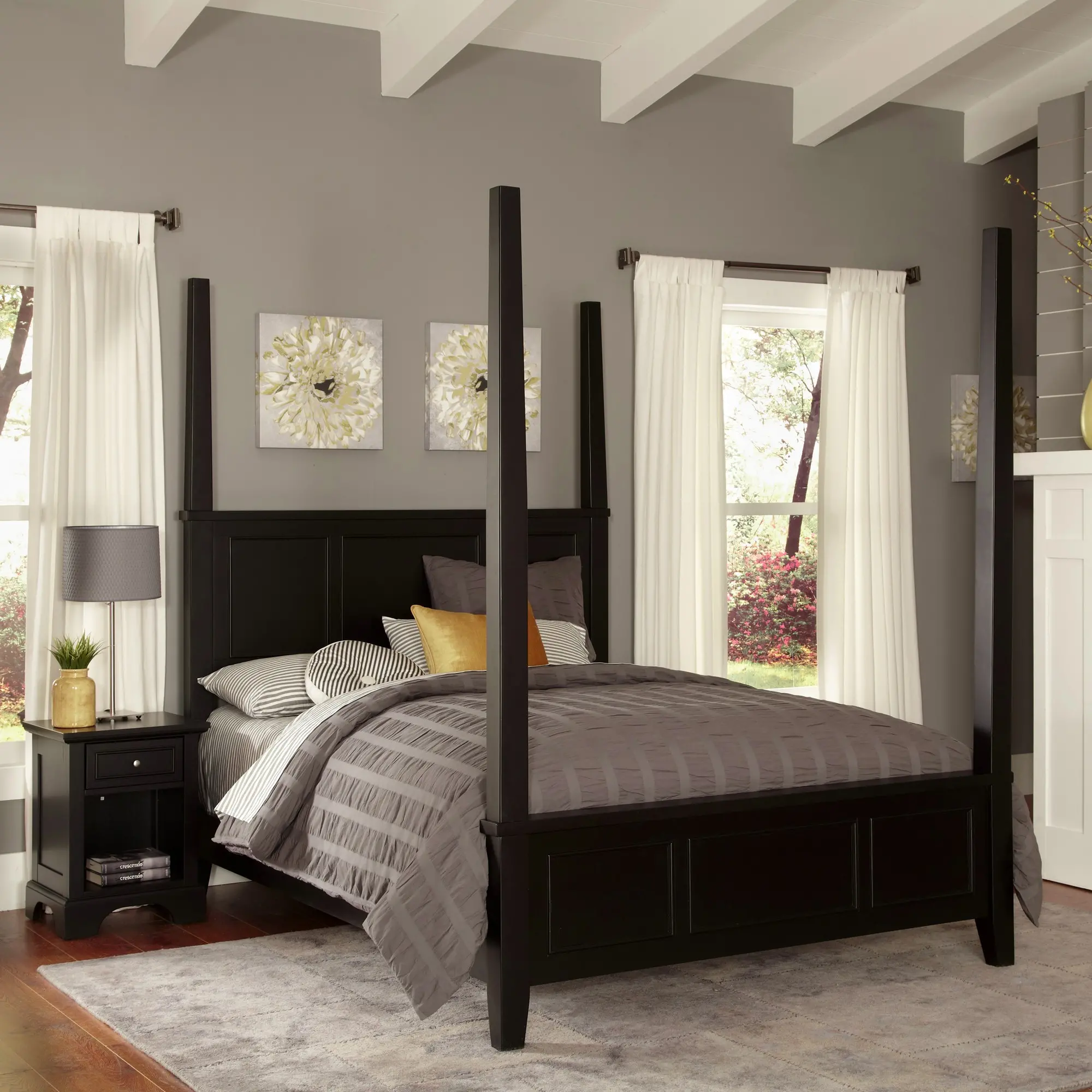 5531-620 Bedford Black King Poster Bed-2