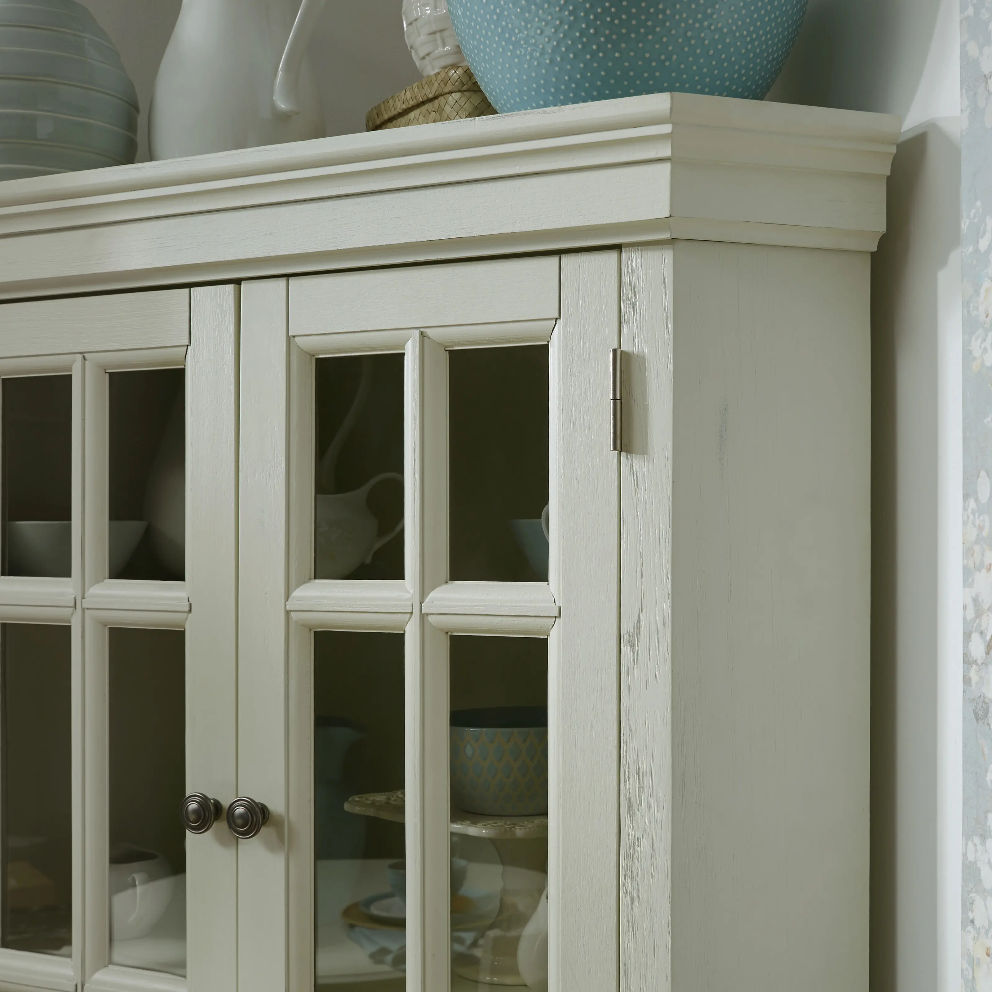 5523-68 Seaside Lodge Off-White Corner China Cabinet-5