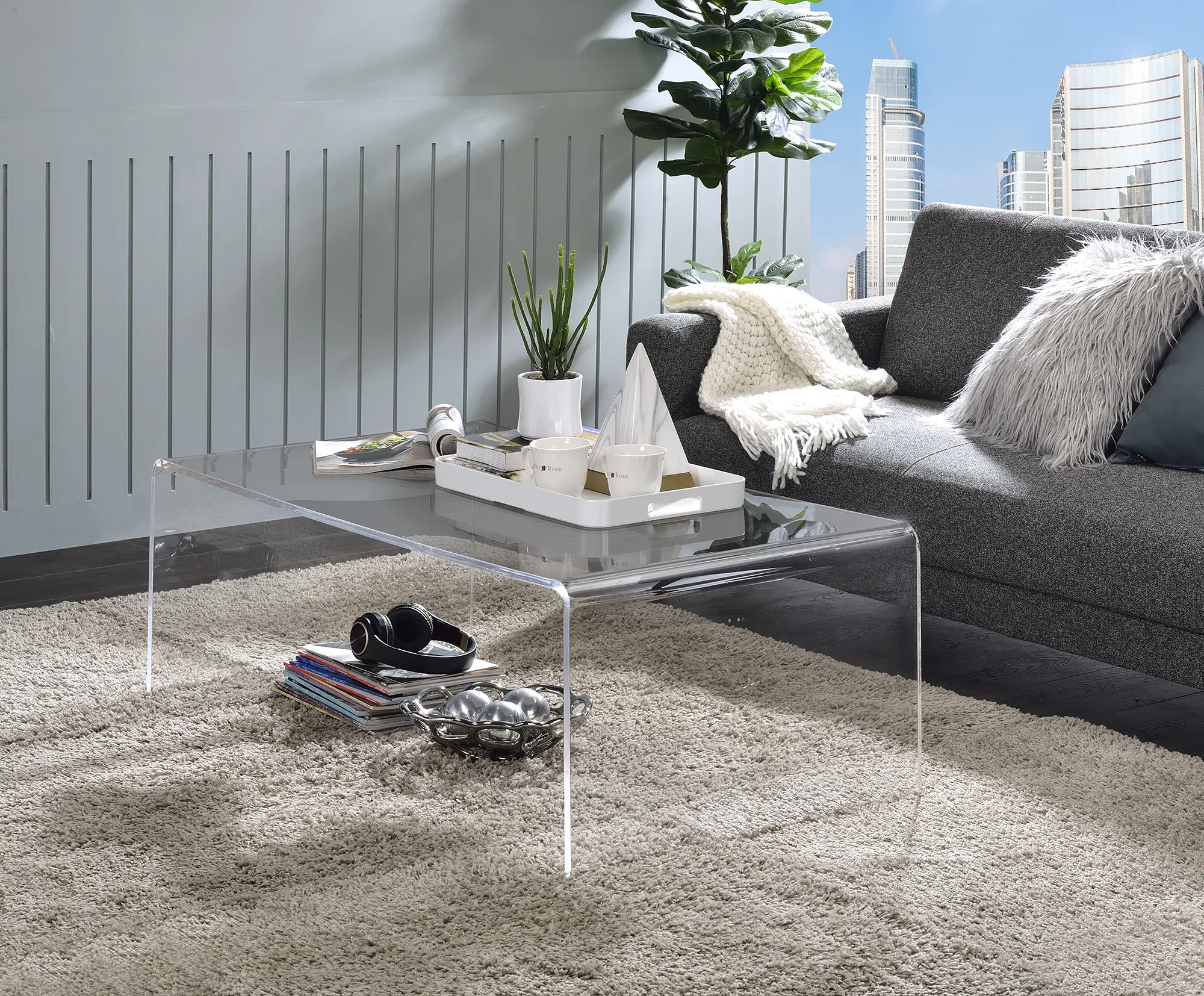 A La Carte Large Acrylic Cocktail Table-1