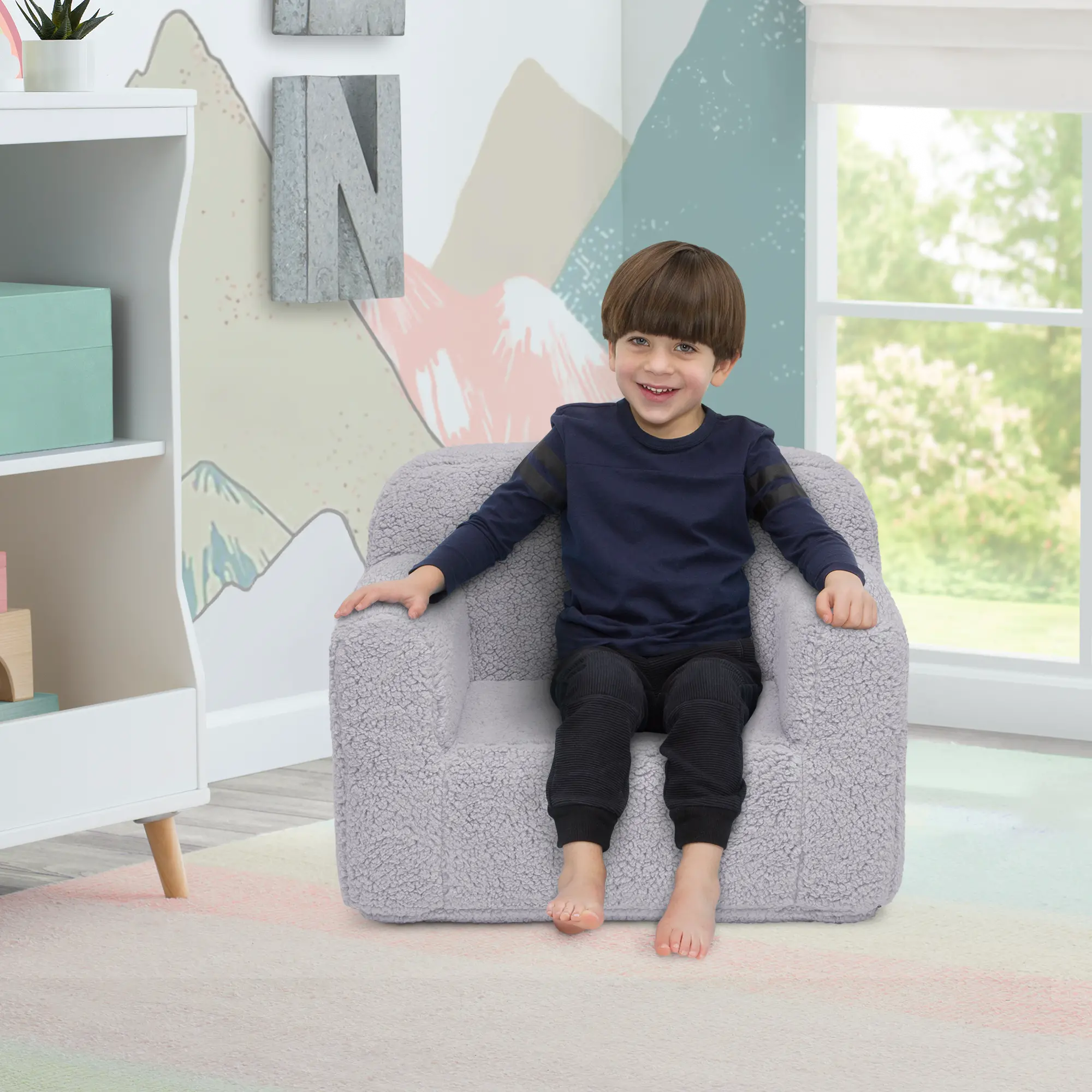 Cozee Kids Gray Sherpa Chair-2