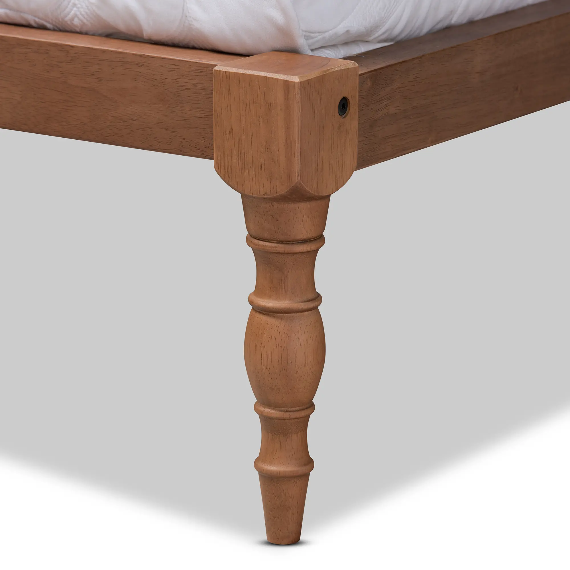 156-9471-RCW Iseline Ash Walnut Full Platform Bed with Turned Legs-6