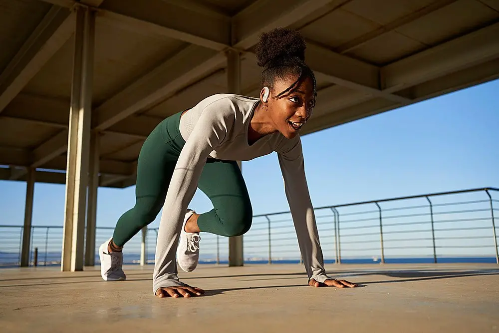 JBLENDURPEAK3WTAM JBL Endurance Peak 3 True Wireless Active Earbuds-12
