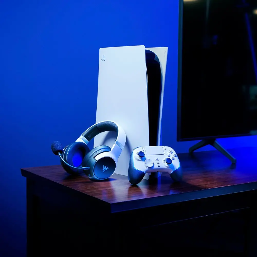 KAIRA_PRO_HYPRSP_PS5 Razer Kaira Pro HyperSpeed Wireless Gaming Headset-2